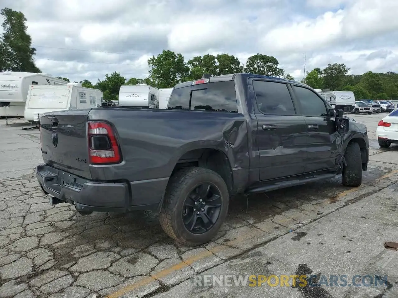 3 fotografías del automóvil dañado 1C6SRFFT6MN647683 RAM 1500 2021