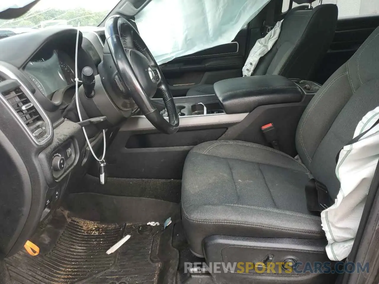 7 fotografías del automóvil dañado 1C6SRFFT6MN647683 RAM 1500 2021