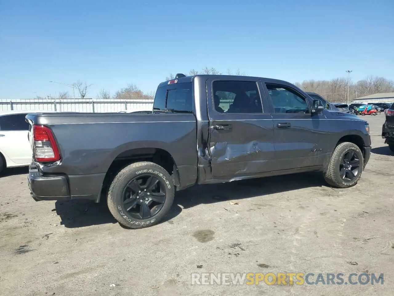 3 fotografías del automóvil dañado 1C6SRFFT7MN576011 RAM 1500 2021