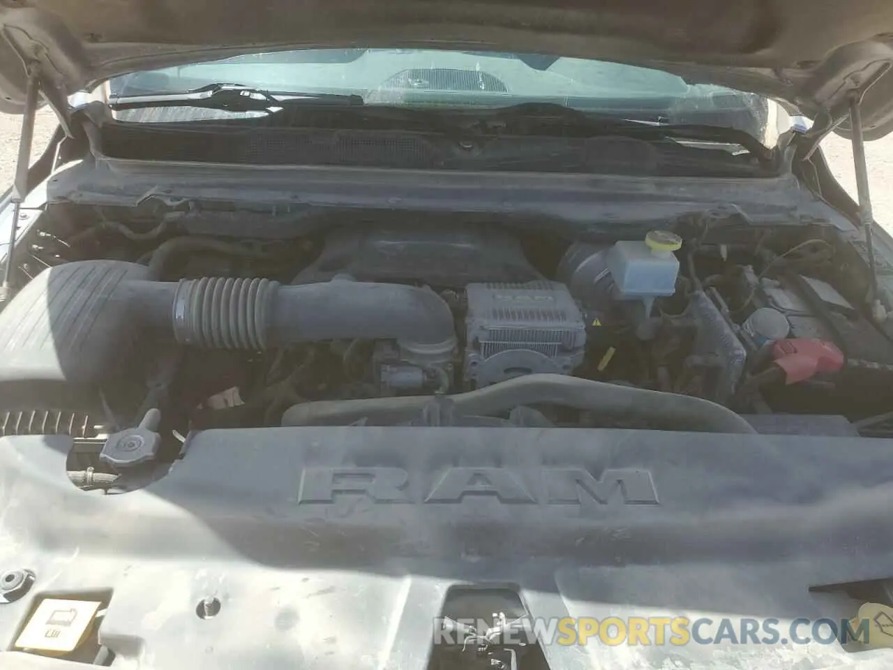 13 fotografías del automóvil dañado 1C6SRFFT7MN577773 RAM 1500 2021