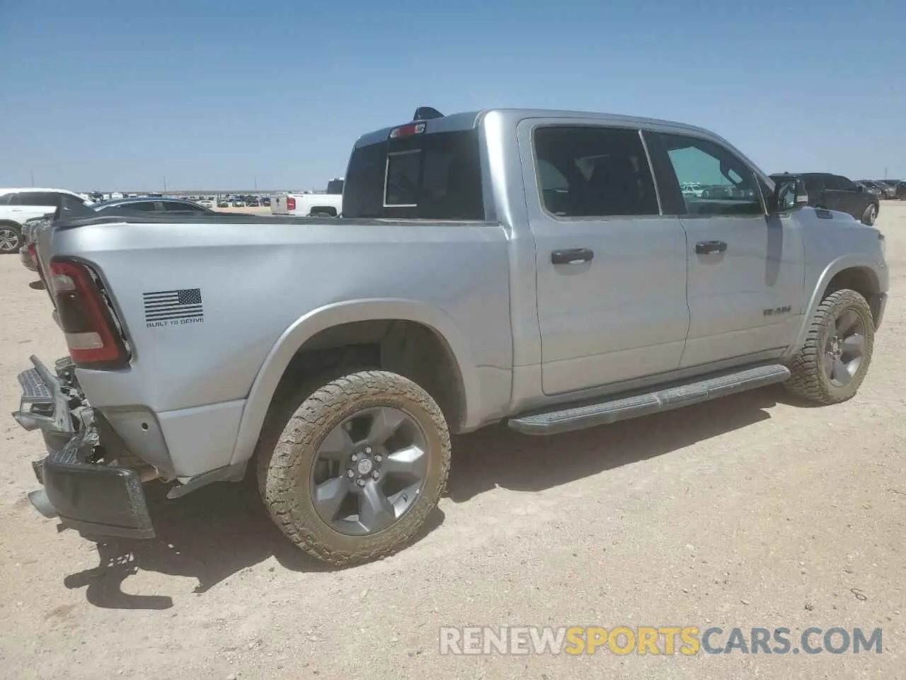 3 fotografías del automóvil dañado 1C6SRFFT7MN577773 RAM 1500 2021