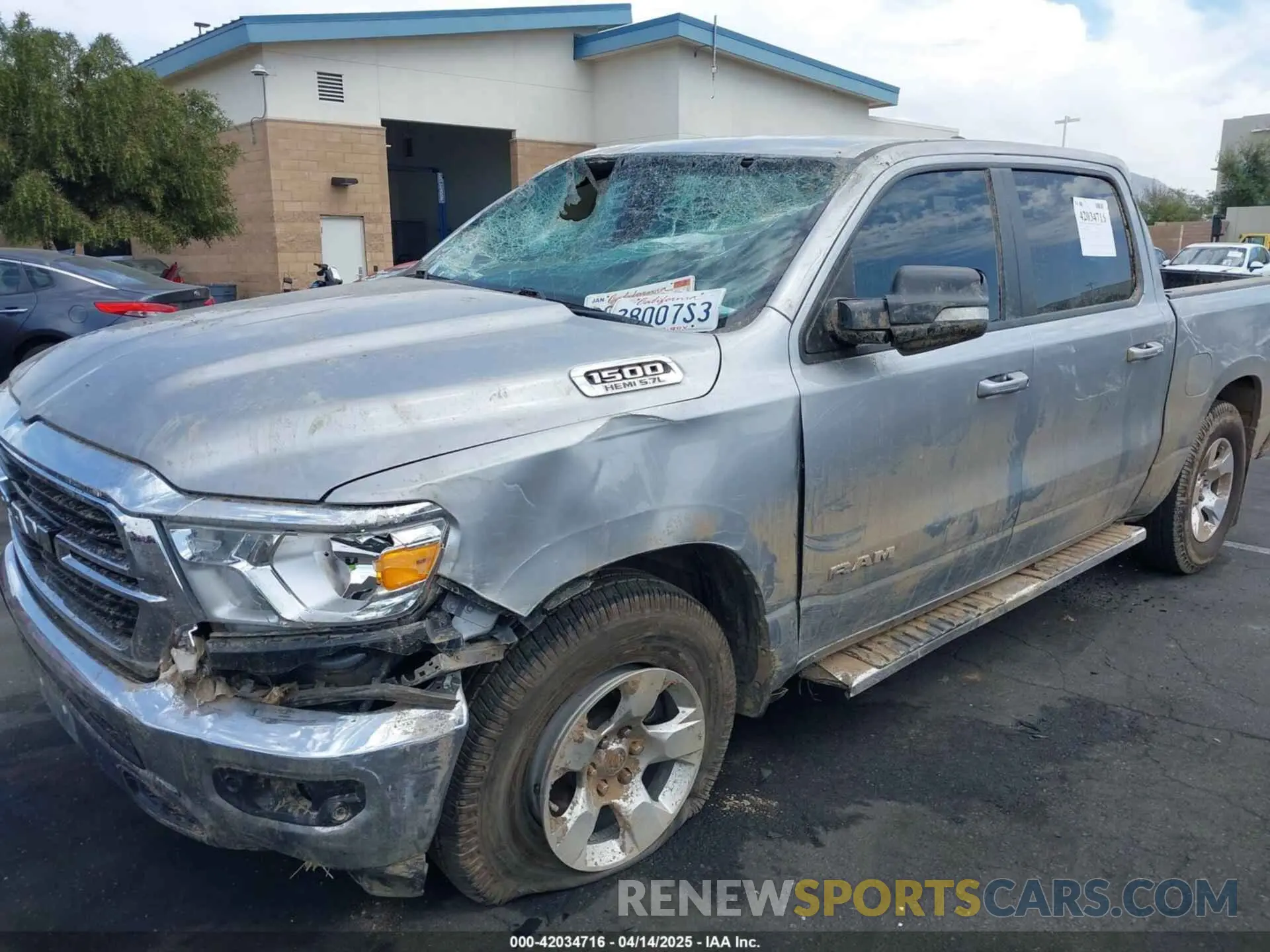 6 fotografías del automóvil dañado 1C6SRFFT7MN632402 RAM 1500 2021