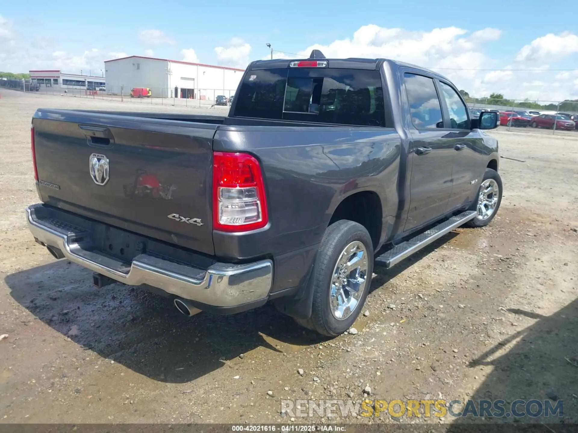 4 fotografías del automóvil dañado 1C6SRFFT7MN825732 RAM 1500 2021