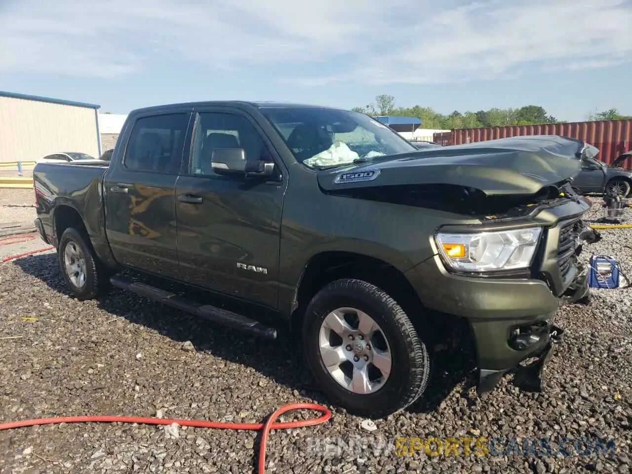 4 fotografías del automóvil dañado 1C6SRFFT8MN504931 RAM 1500 2021