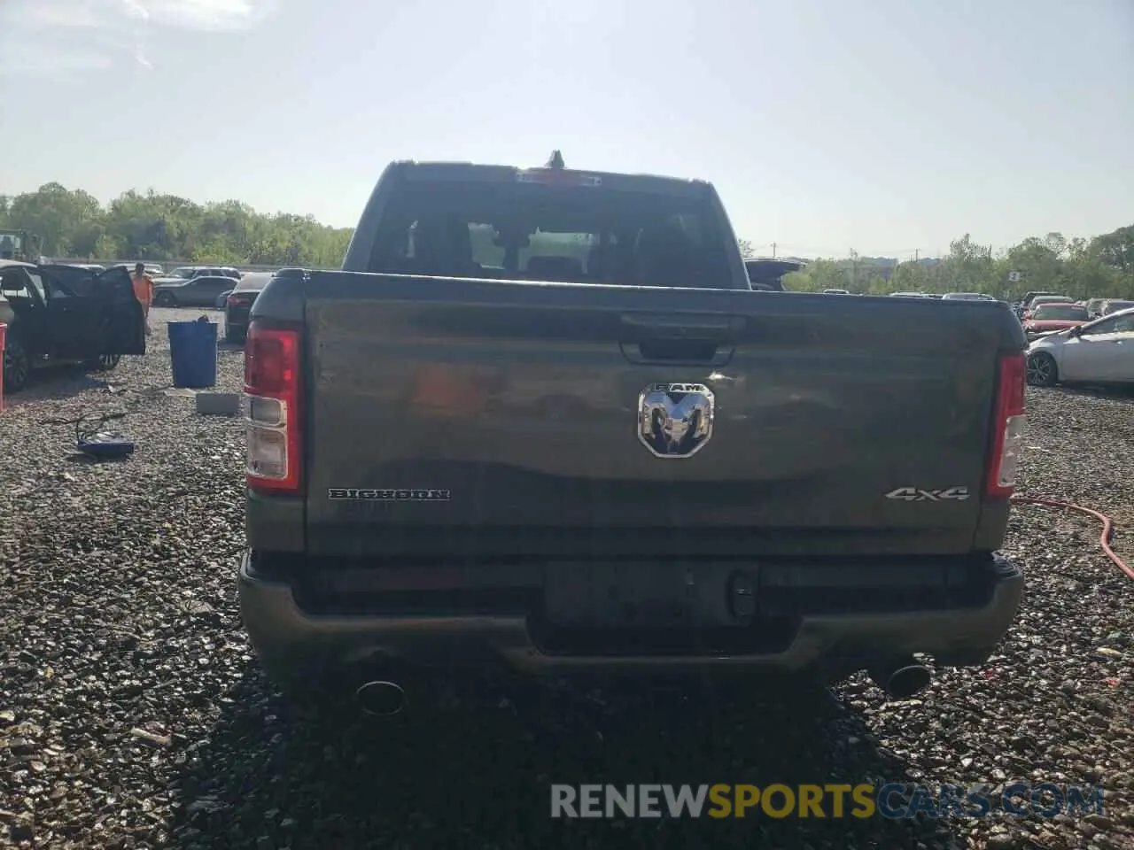 6 fotografías del automóvil dañado 1C6SRFFT8MN504931 RAM 1500 2021