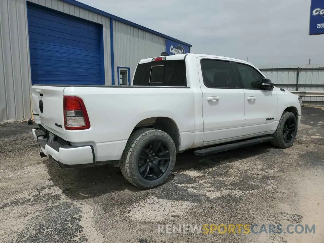 3 fotografías del automóvil dañado 1C6SRFFT8MN586451 RAM 1500 2021