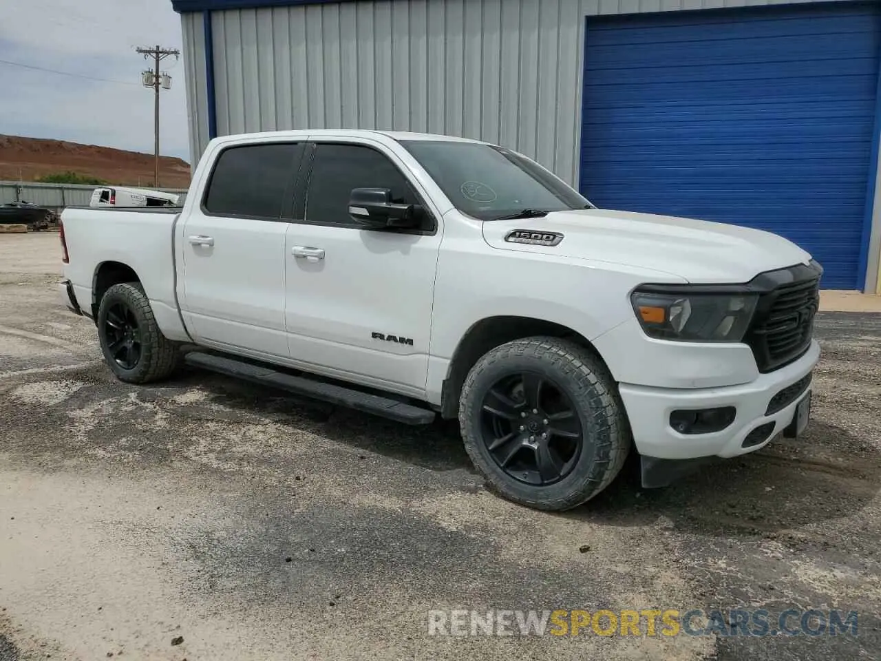4 fotografías del automóvil dañado 1C6SRFFT8MN586451 RAM 1500 2021