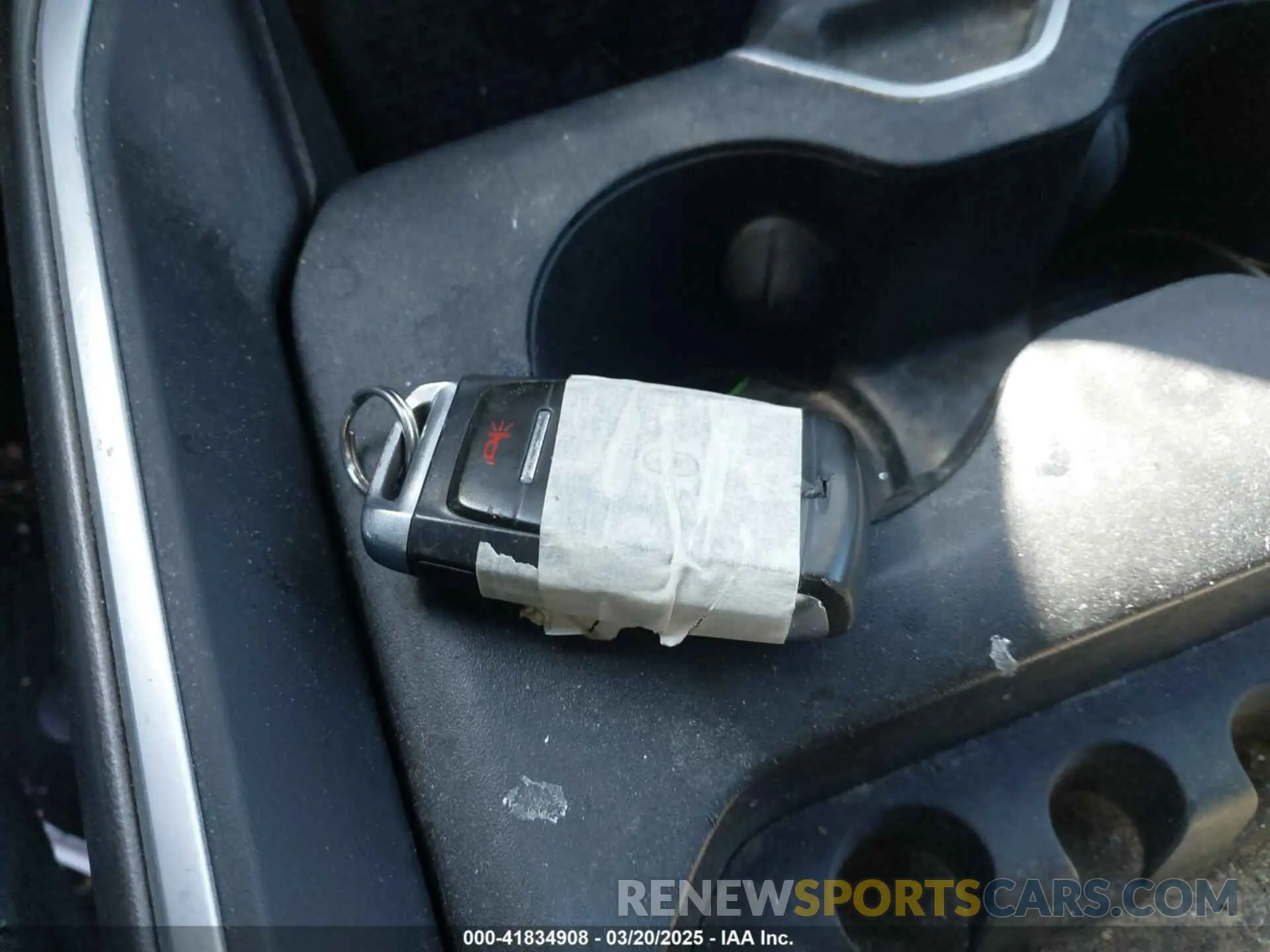 11 fotografías del automóvil dañado 1C6SRFFT8MN598163 RAM 1500 2021