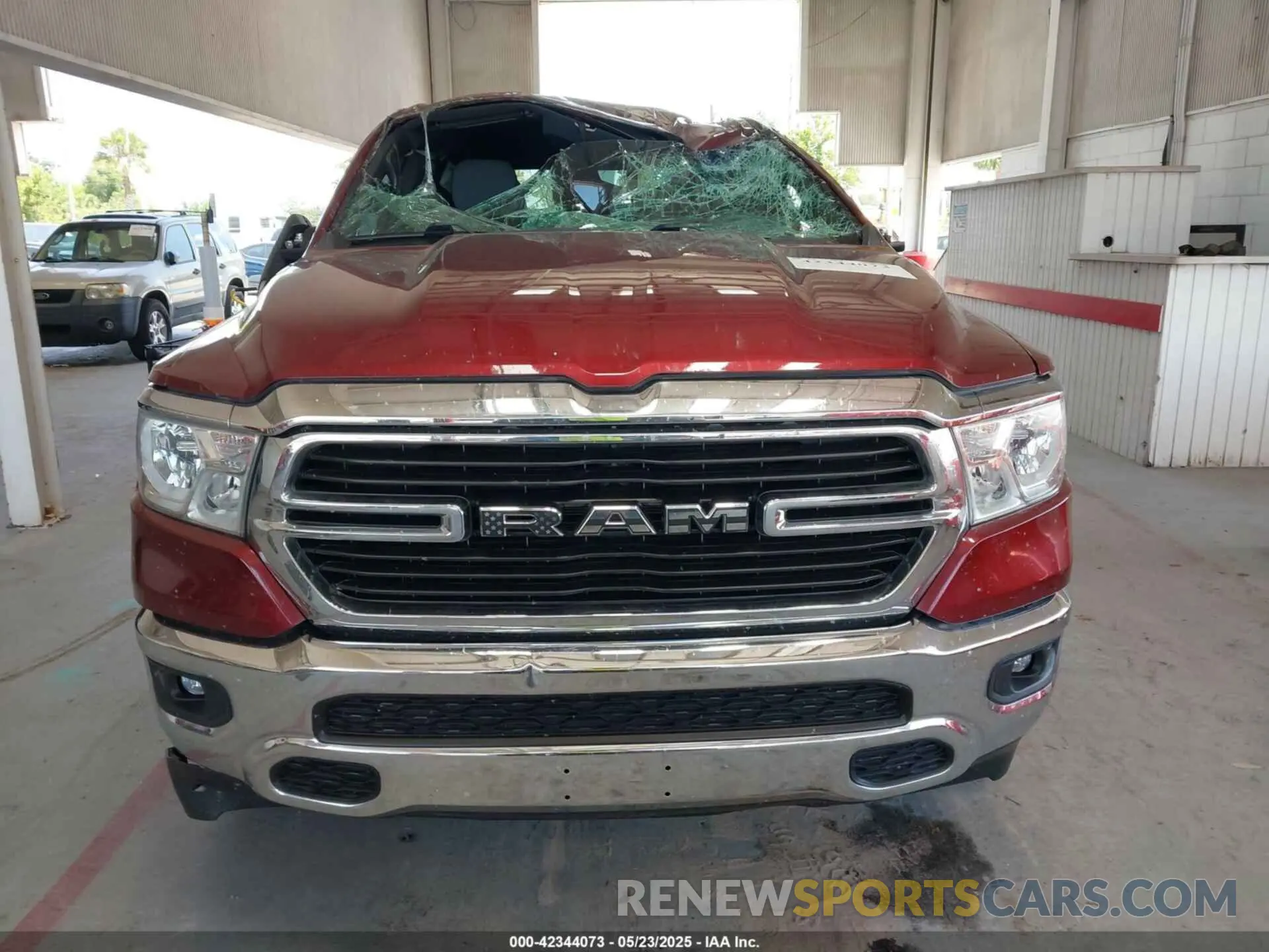 12 fotografías del automóvil dañado 1C6SRFFT9MN676871 RAM 1500 2021