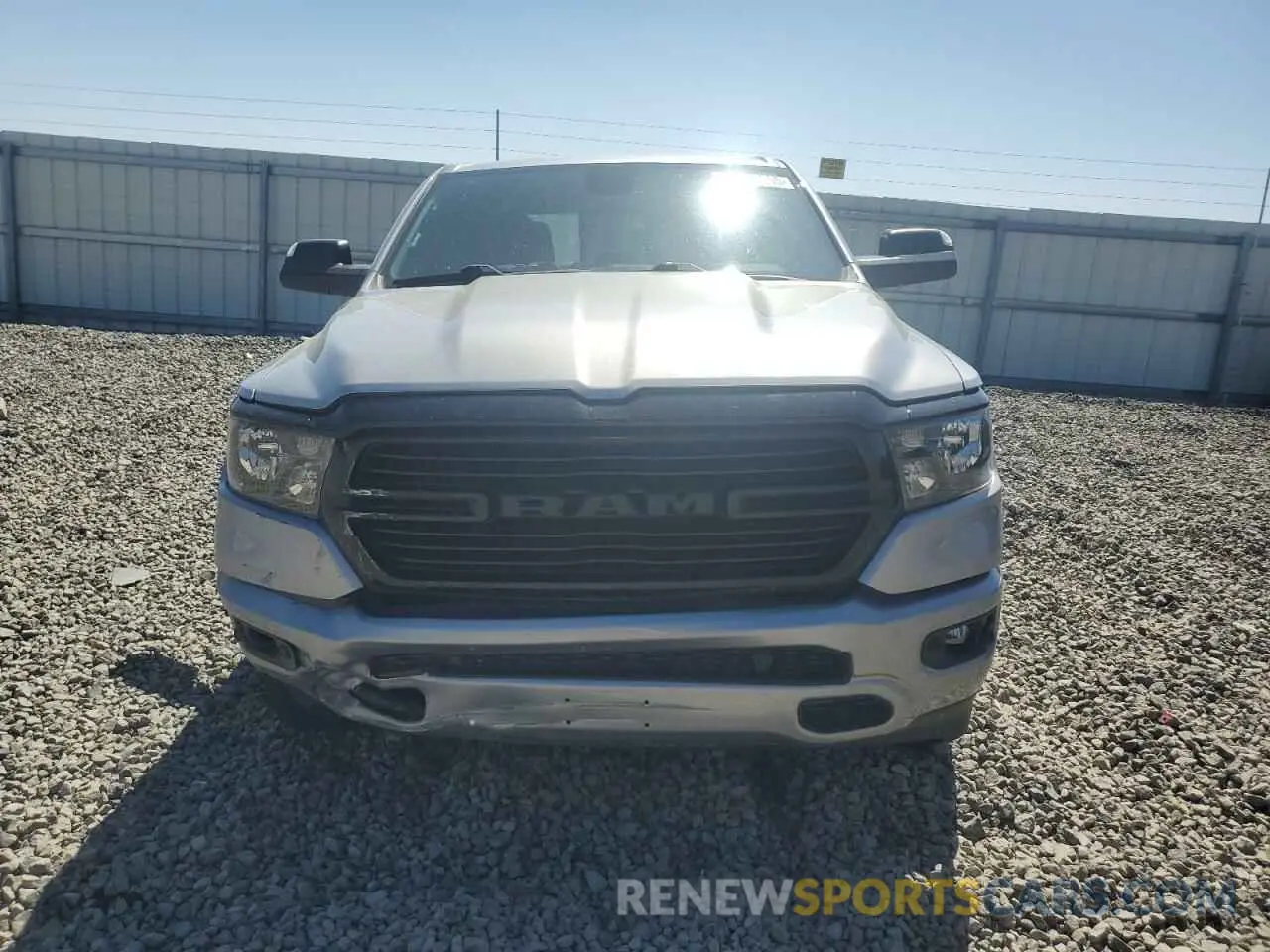 5 fotografías del automóvil dañado 1C6SRFFTXMN537235 RAM 1500 2021