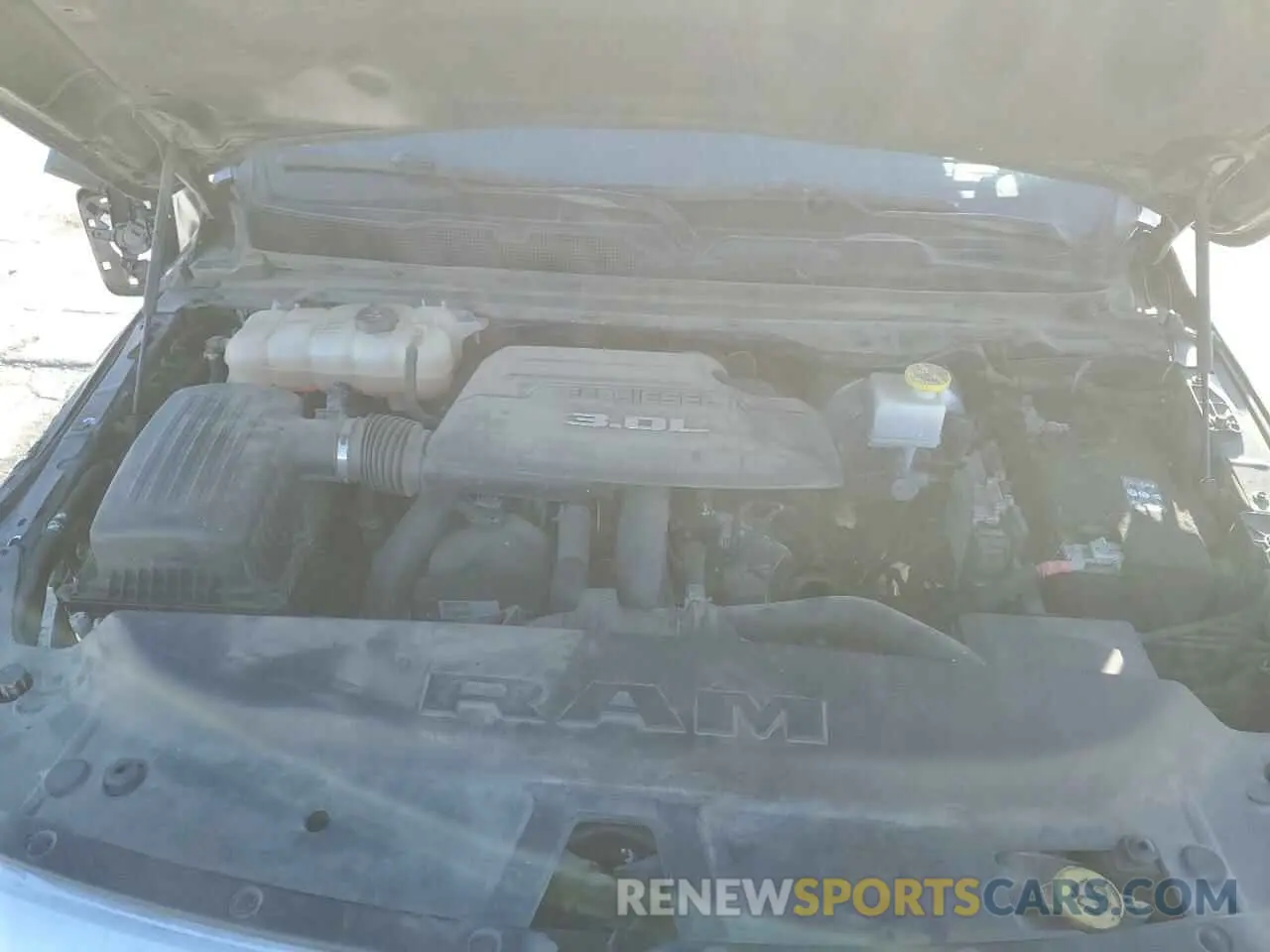 11 fotografías del automóvil dañado 1C6SRFHMXMN790741 RAM 1500 2021