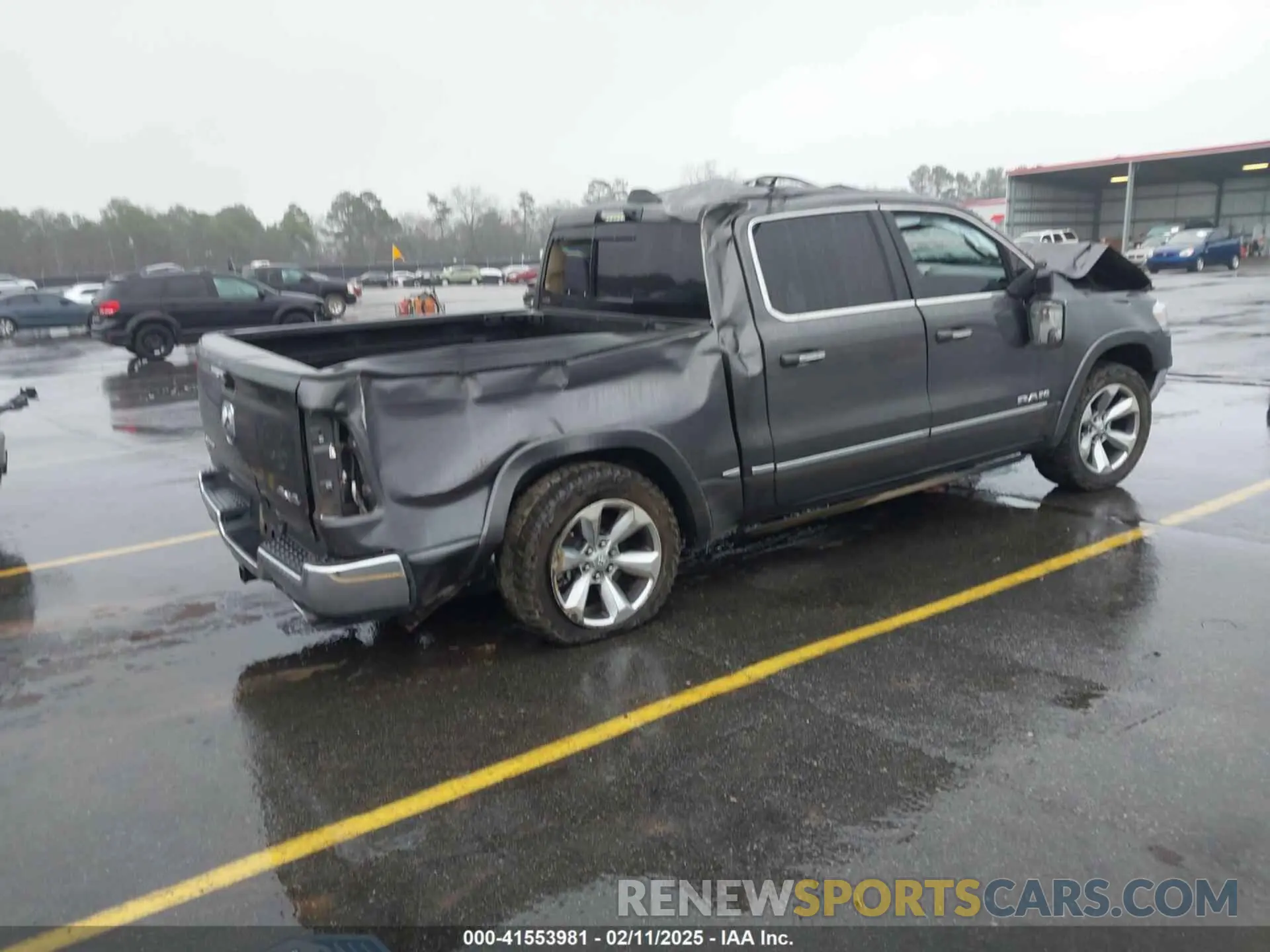 4 fotografías del automóvil dañado 1C6SRFHT4MN588369 RAM 1500 2021