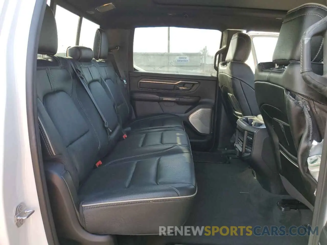 11 fotografías del automóvil dañado 1C6SRFHT9MN812994 RAM 1500 2021