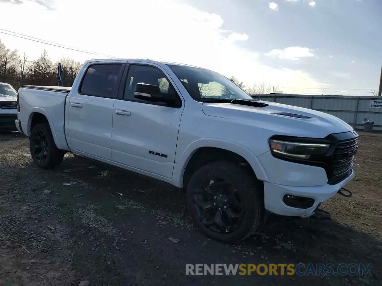 4 fotografías del automóvil dañado 1C6SRFHT9MN812994 RAM 1500 2021