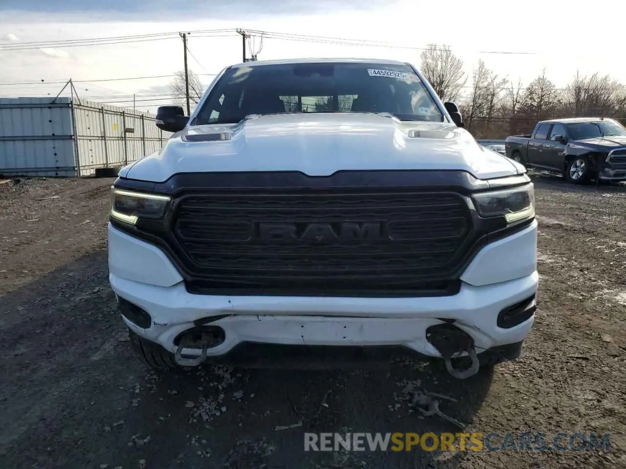 5 fotografías del automóvil dañado 1C6SRFHT9MN812994 RAM 1500 2021