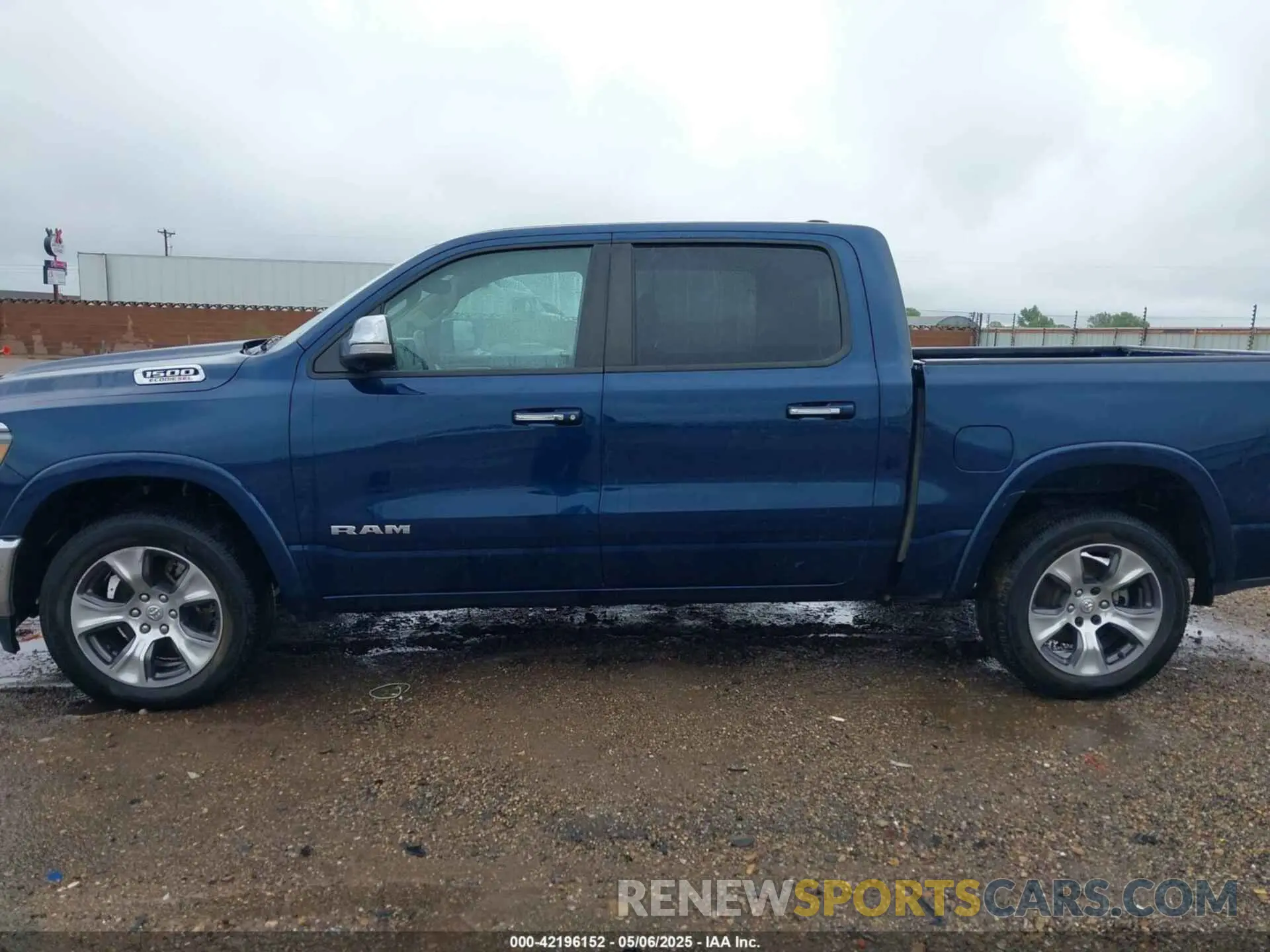 14 fotografías del automóvil dañado 1C6SRFJM0MN682896 RAM 1500 2021