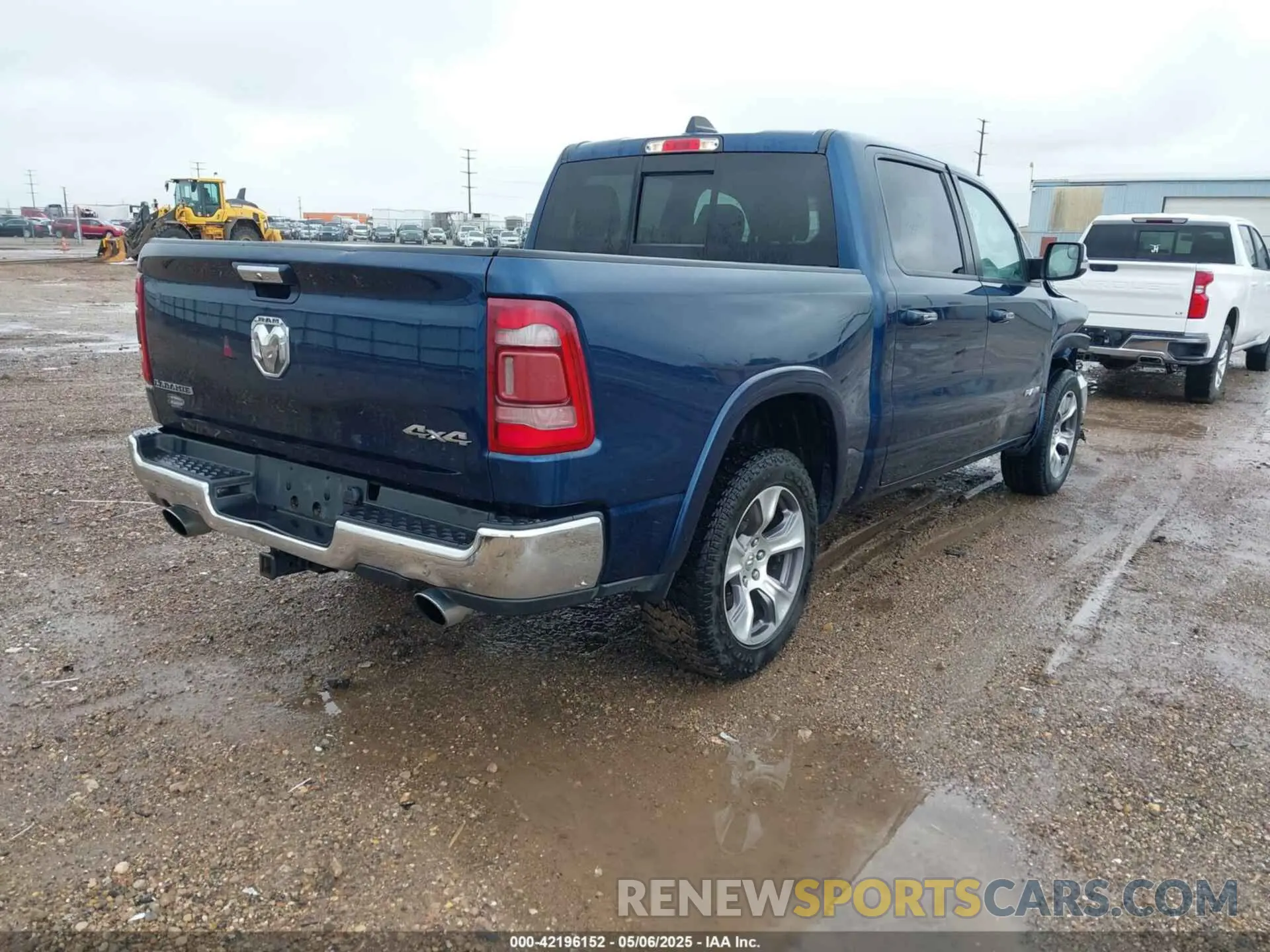 4 fotografías del automóvil dañado 1C6SRFJM0MN682896 RAM 1500 2021