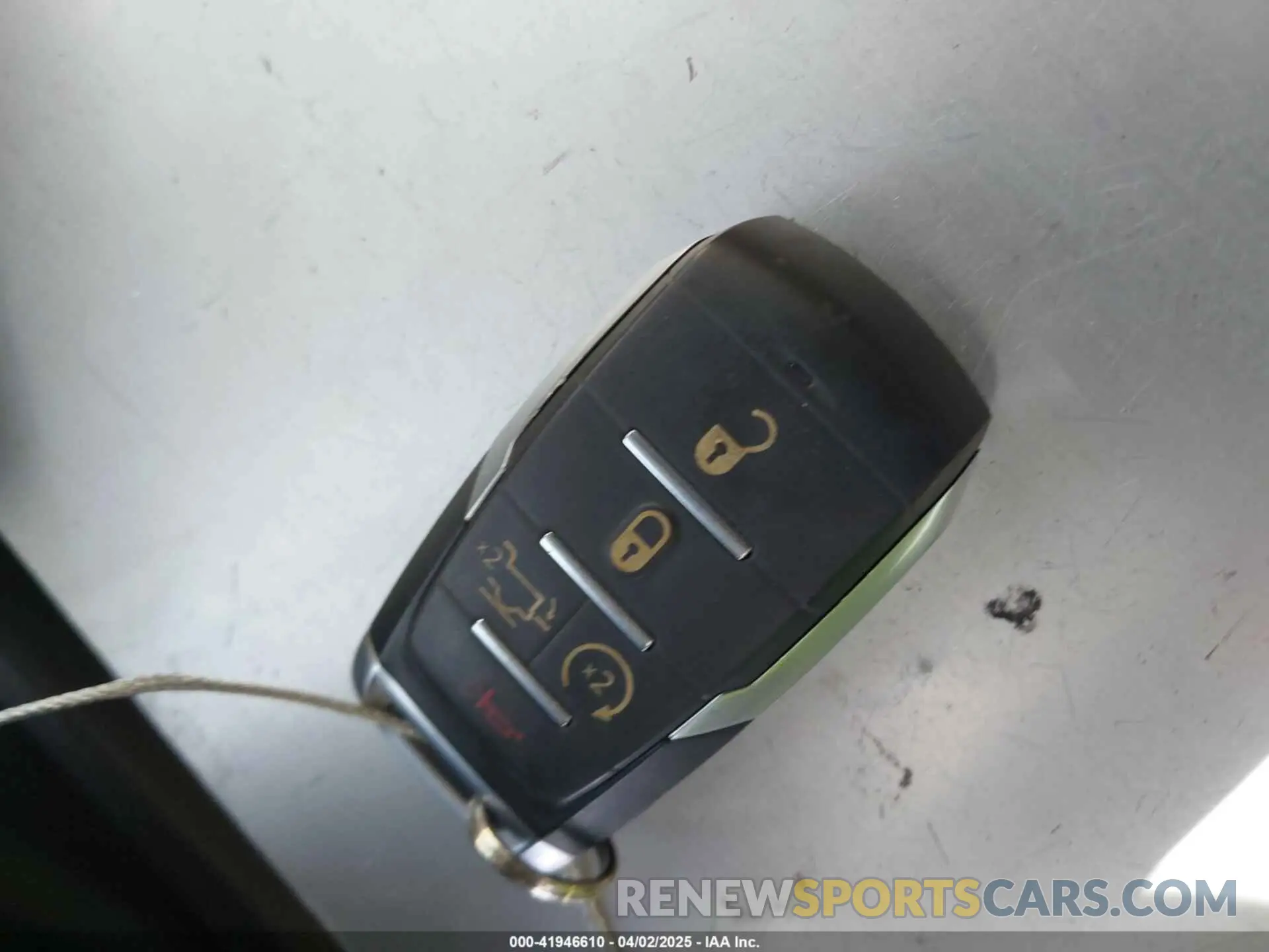 11 fotografías del automóvil dañado 1C6SRFJM5MN648372 RAM 1500 2021