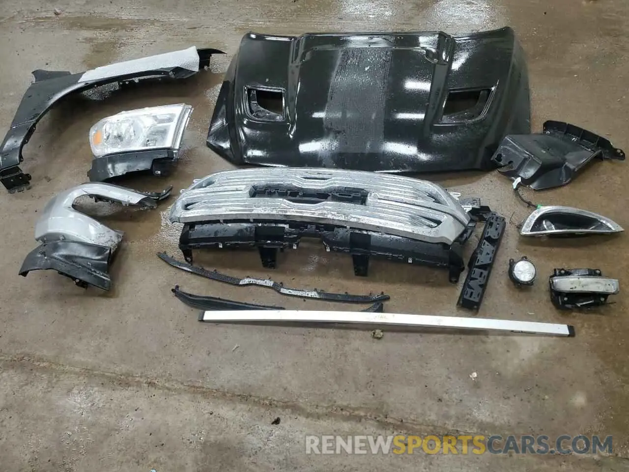 12 fotografías del automóvil dañado 1C6SRFJT0MN642471 RAM 1500 2021