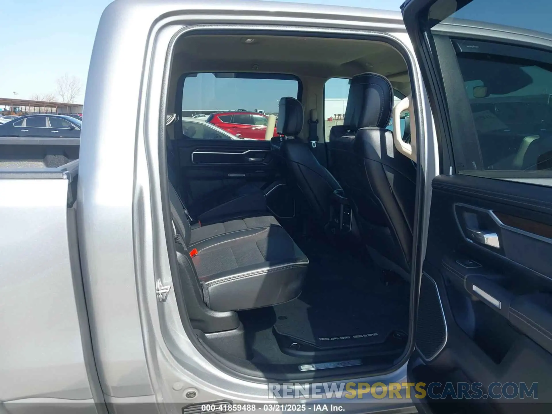 8 fotografías del automóvil dañado 1C6SRFJT0MN740352 RAM 1500 2021