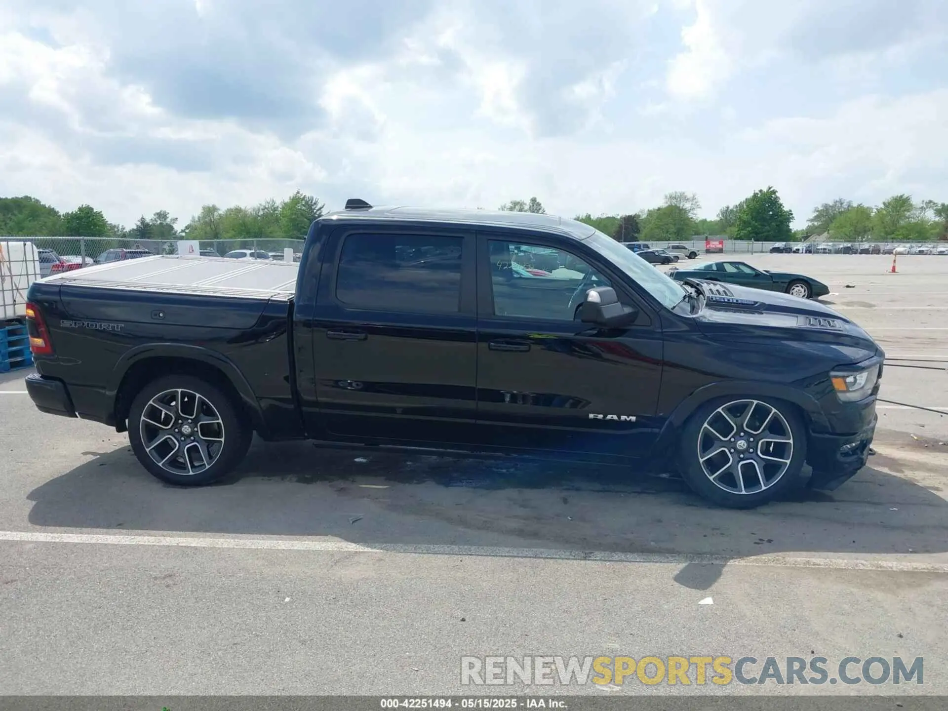 13 fotografías del automóvil dañado 1C6SRFJT1MN627705 RAM 1500 2021