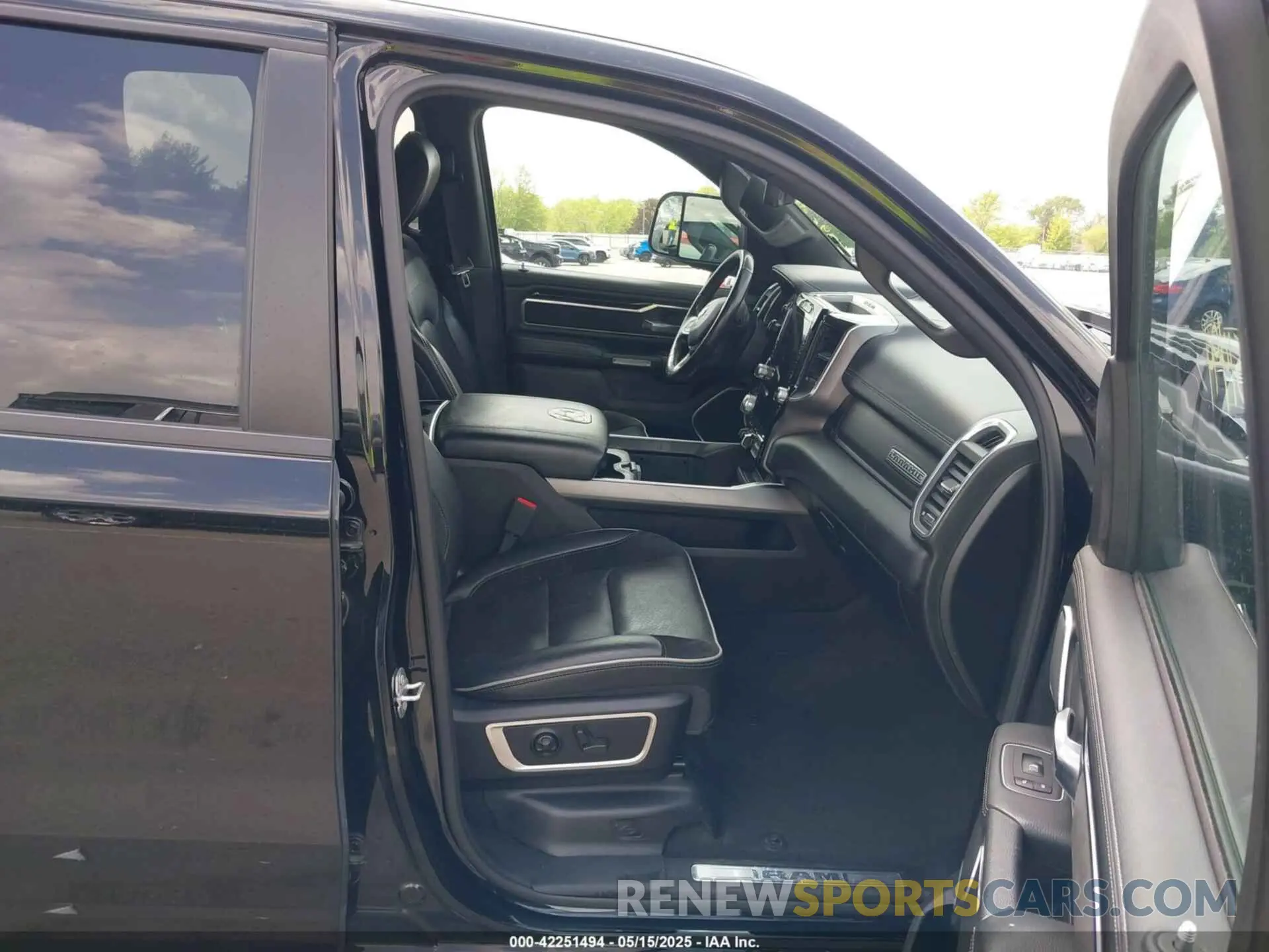 5 fotografías del automóvil dañado 1C6SRFJT1MN627705 RAM 1500 2021