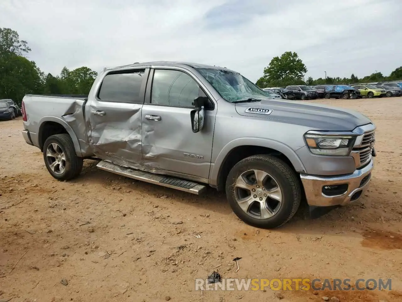 4 fotografías del automóvil dañado 1C6SRFJT1MN770377 RAM 1500 2021