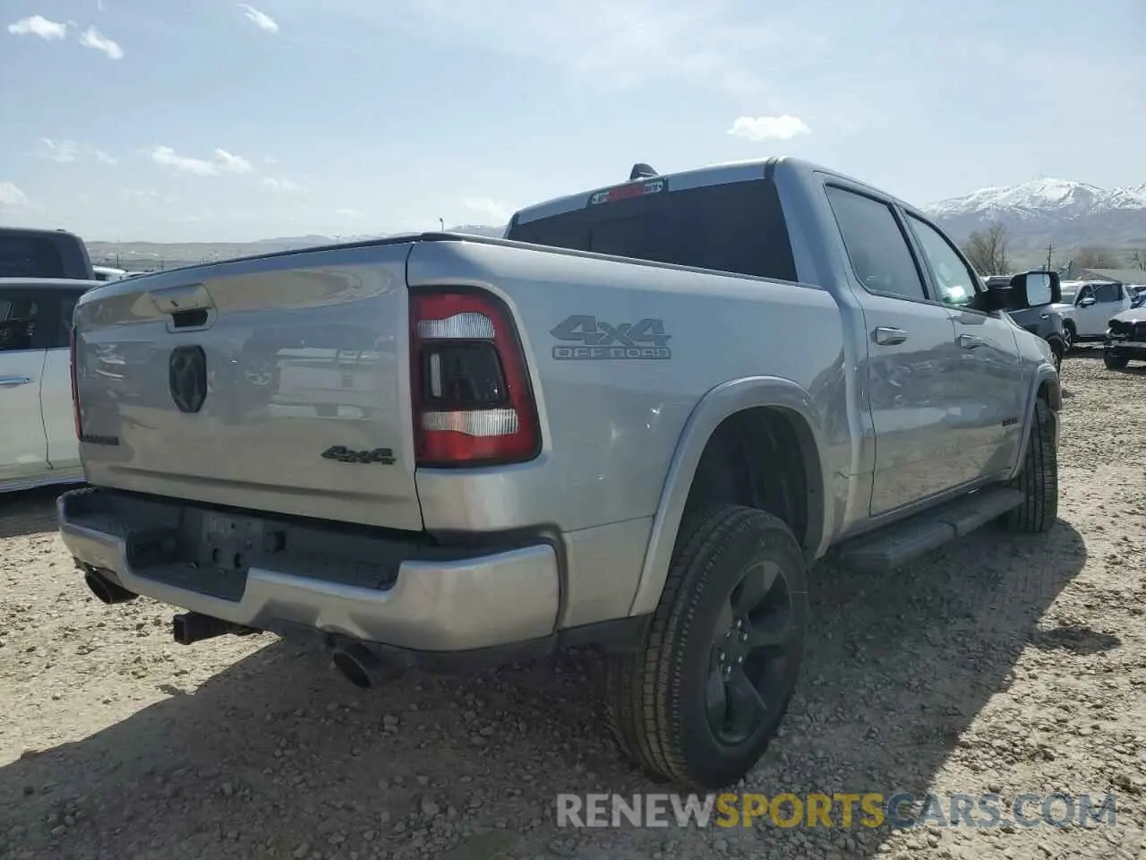 3 fotografías del automóvil dañado 1C6SRFJT4MN627861 RAM 1500 2021