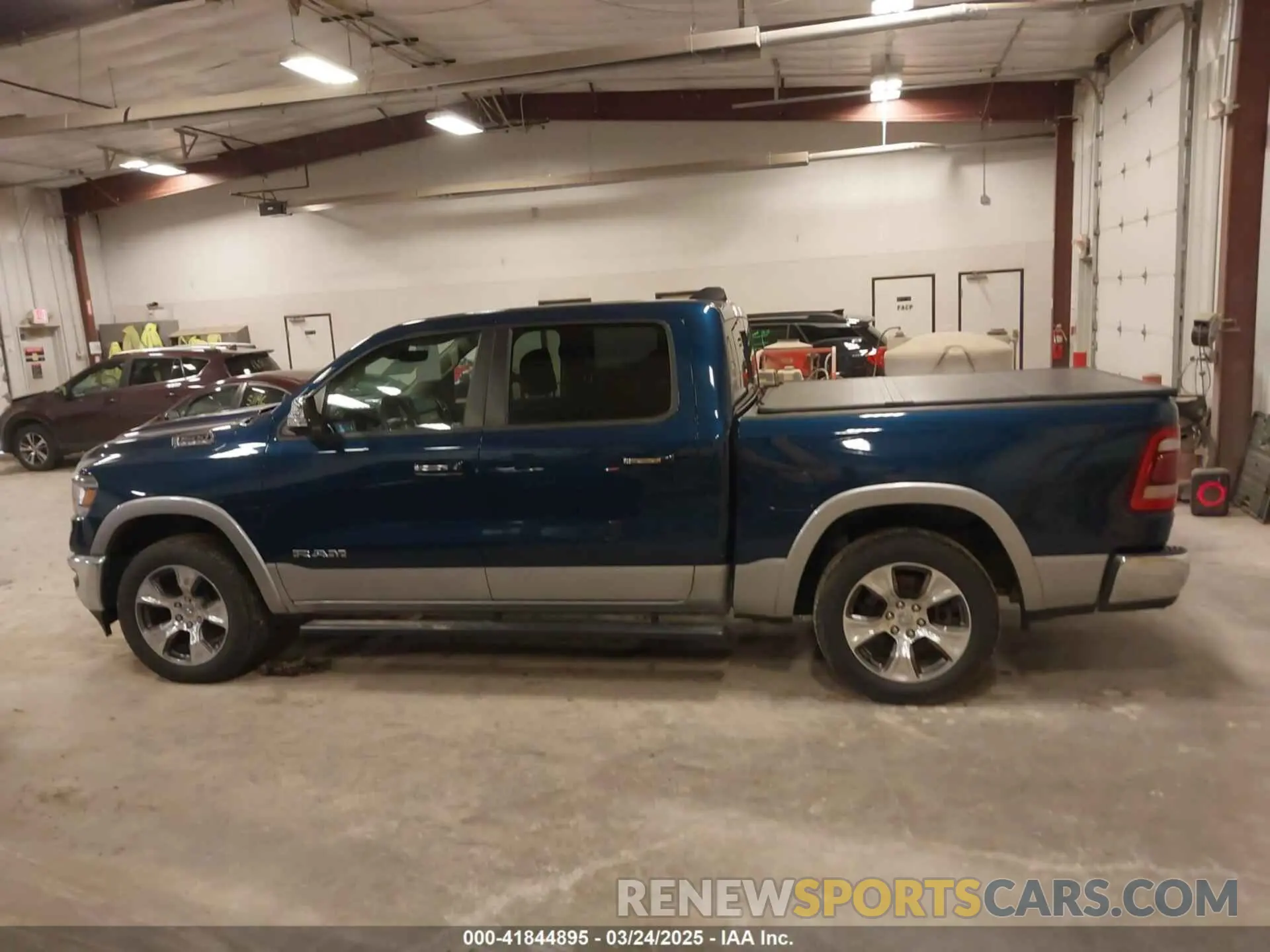 14 fotografías del automóvil dañado 1C6SRFJT6MN659212 RAM 1500 2021