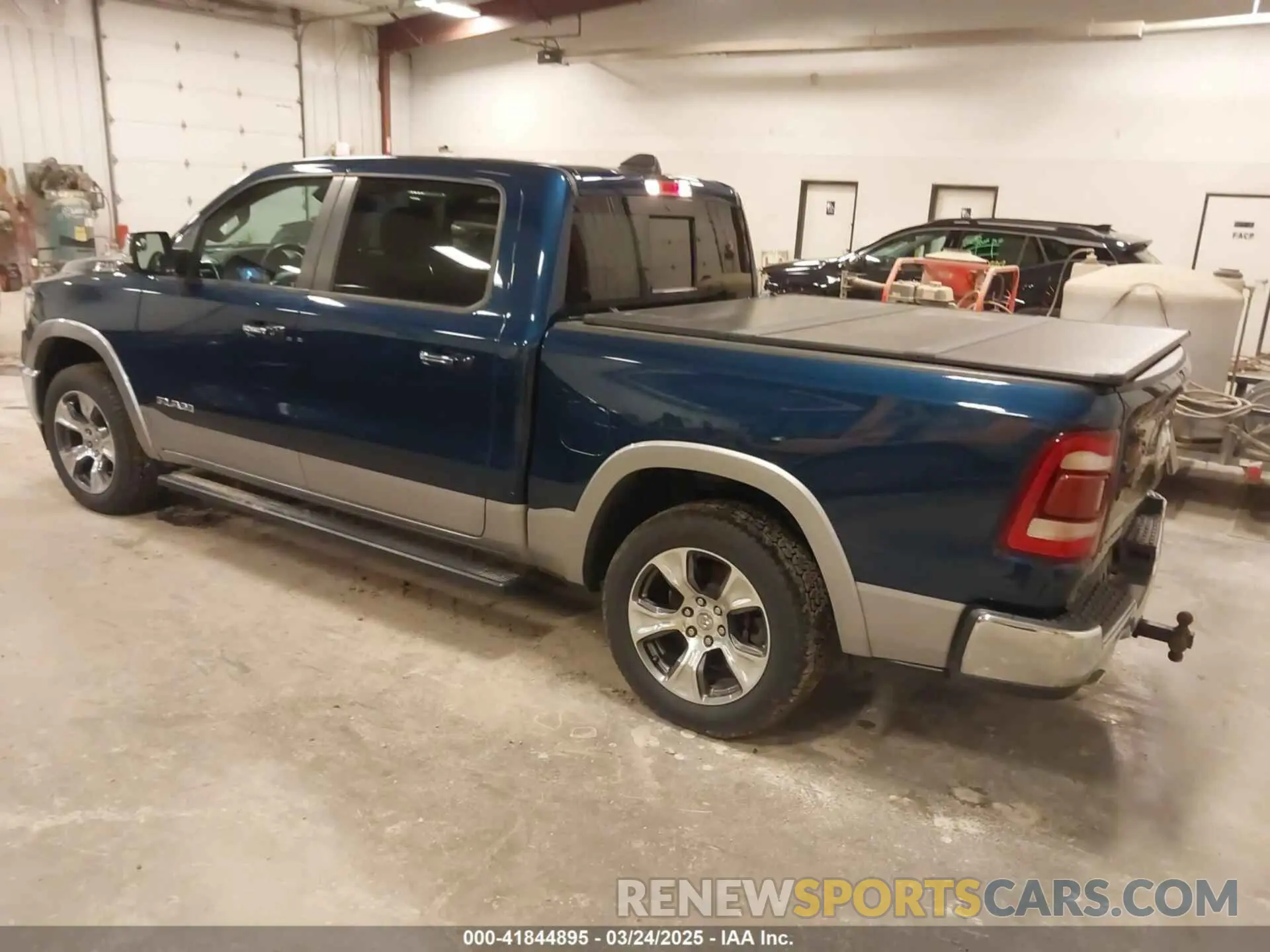 3 fotografías del automóvil dañado 1C6SRFJT6MN659212 RAM 1500 2021