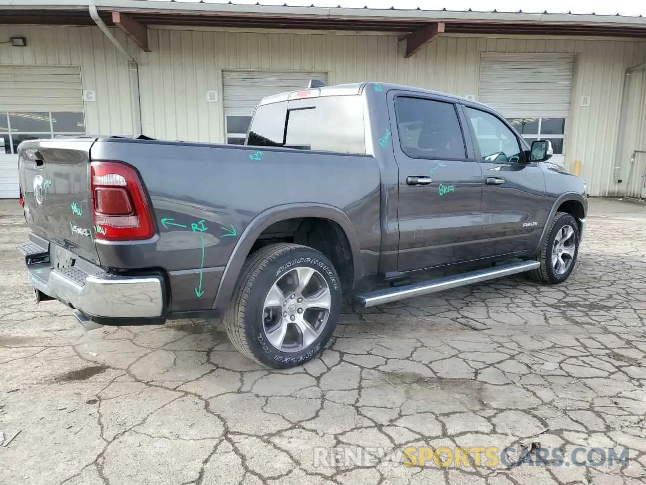 3 fotografías del automóvil dañado 1C6SRFJT9MN671807 RAM 1500 2021