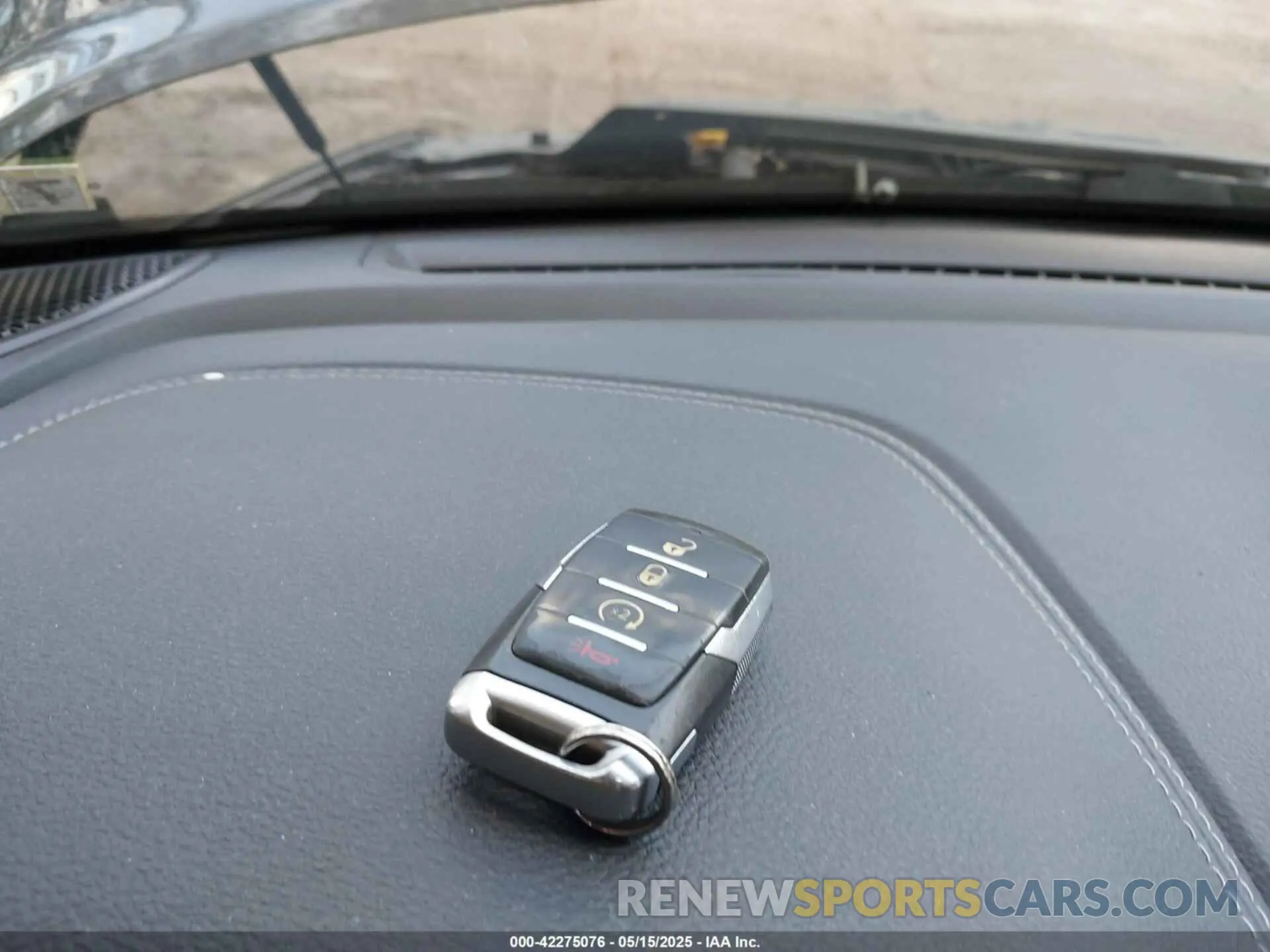 11 fotografías del automóvil dañado 1C6SRFJTXMN734090 RAM 1500 2021