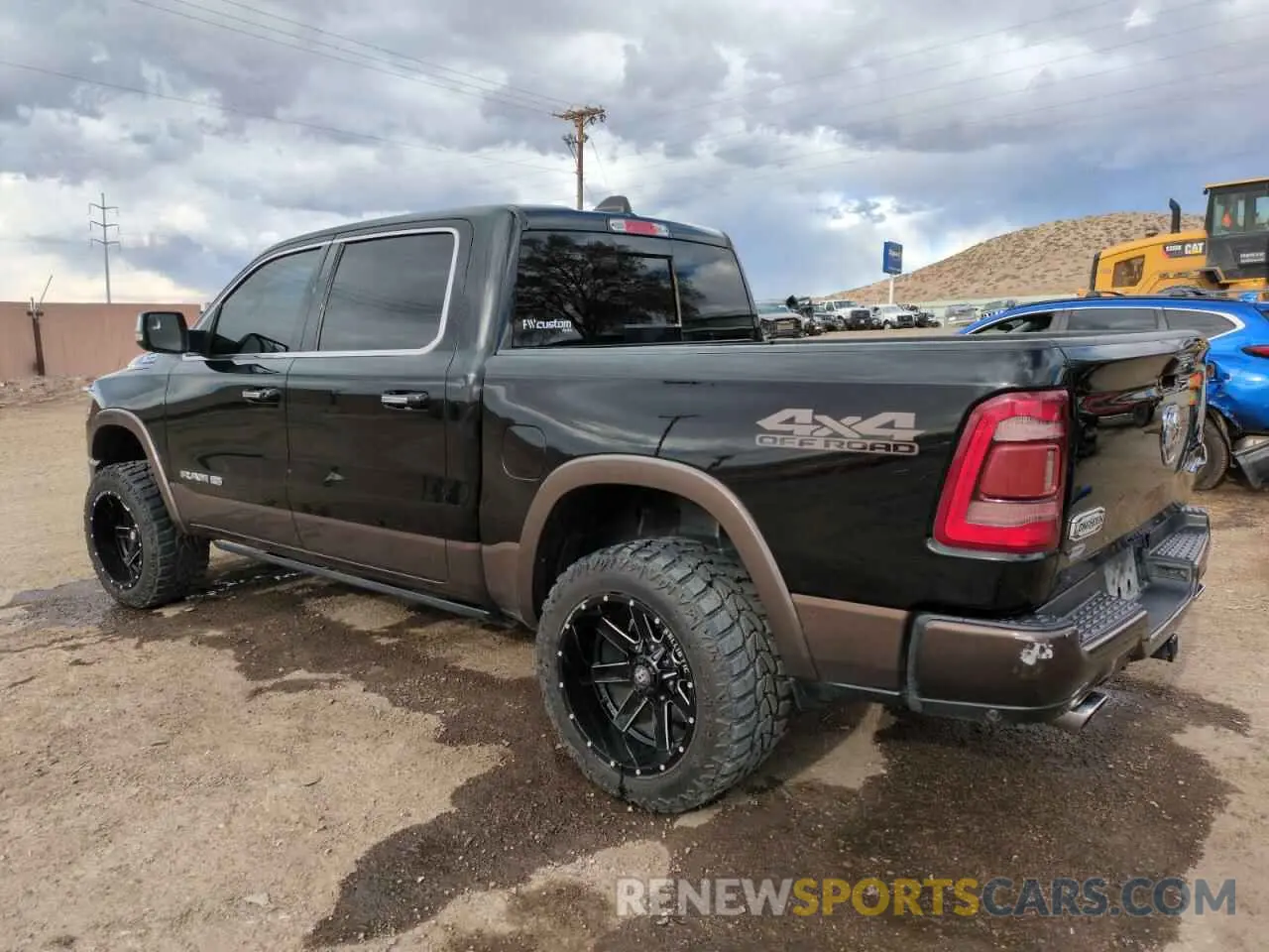 2 fotografías del automóvil dañado 1C6SRFKT8MN504868 RAM 1500 2021