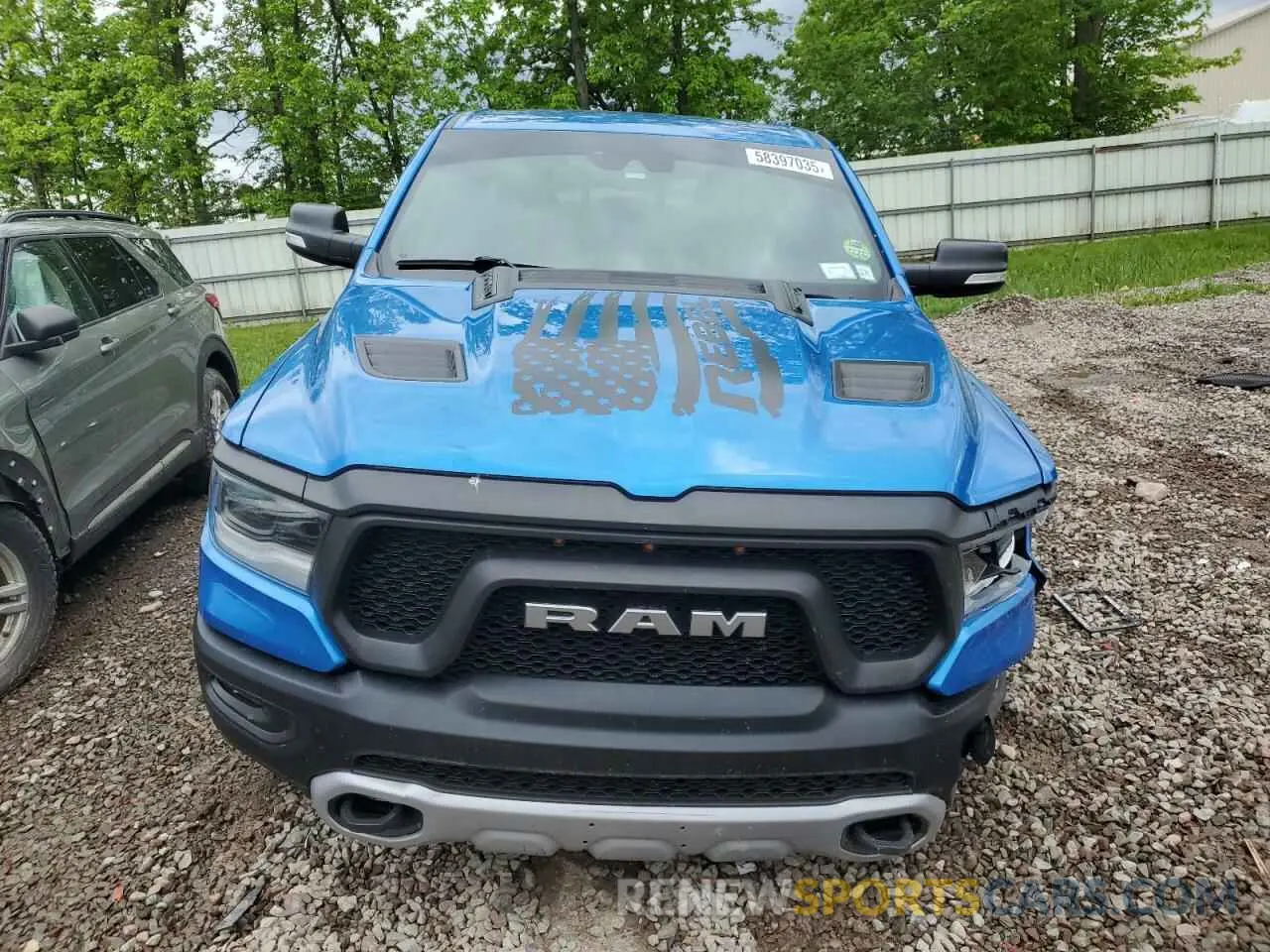 5 fotografías del automóvil dañado 1C6SRFLT9MN603035 RAM 1500 2021