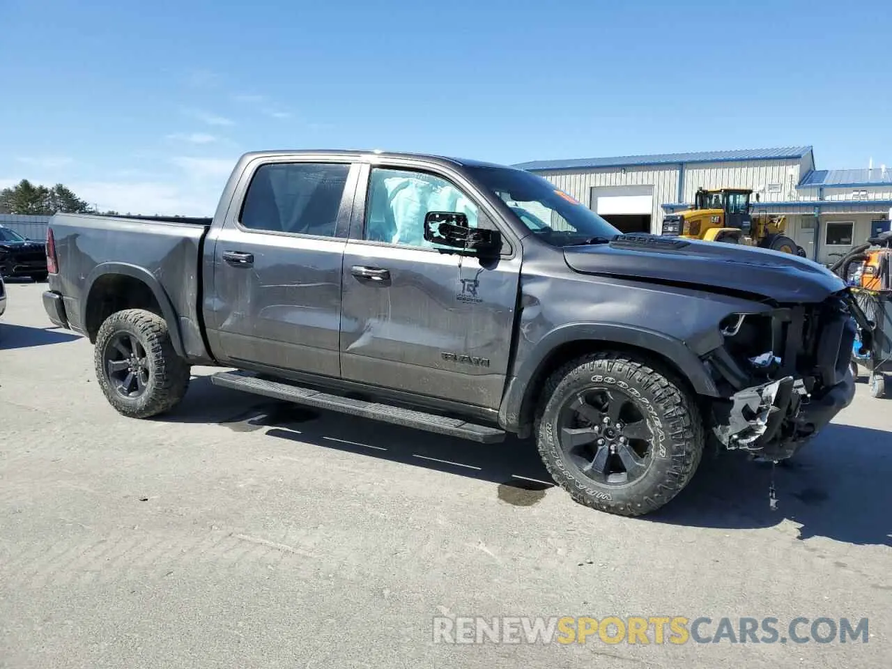 4 fotografías del automóvil dañado 1C6SRFLTXMN646198 RAM 1500 2021