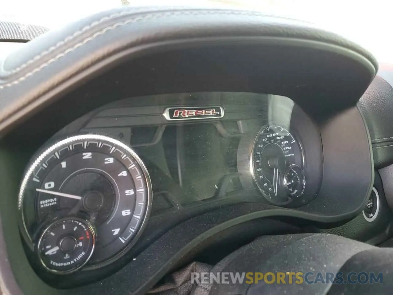 9 fotografías del automóvil dañado 1C6SRFLTXMN646198 RAM 1500 2021