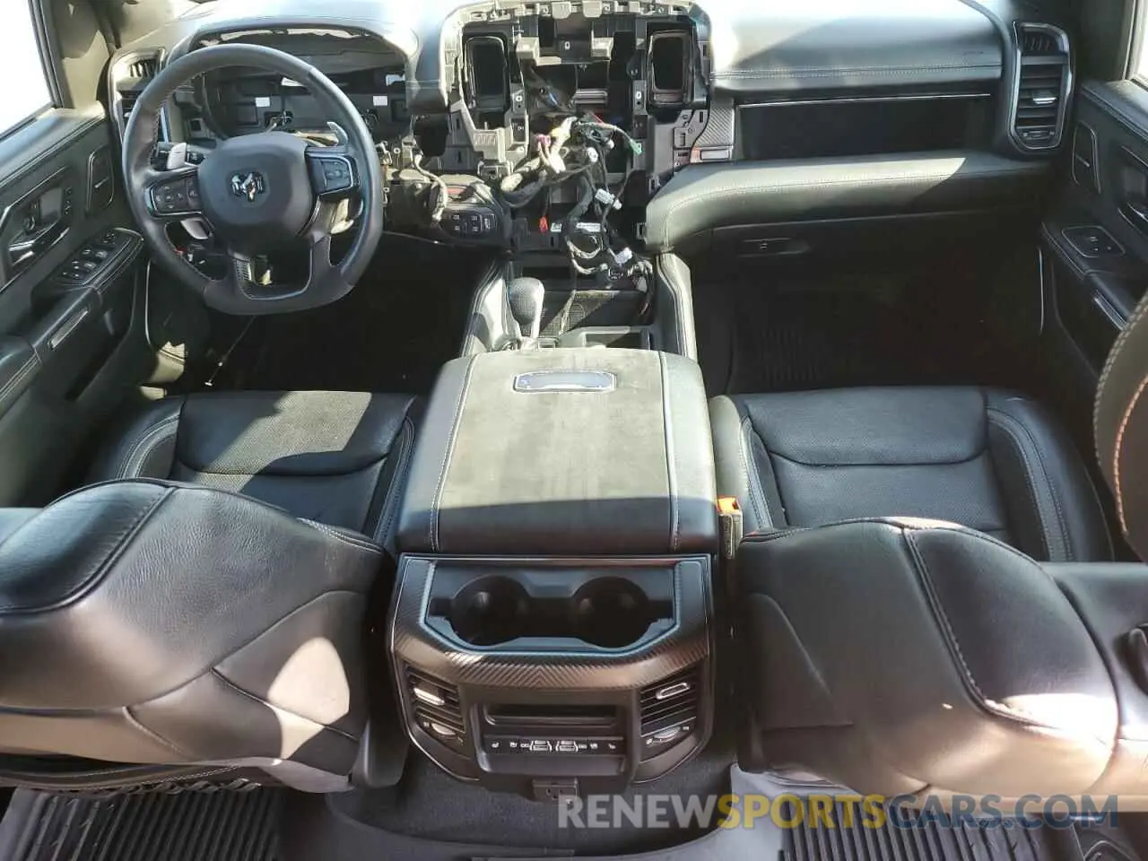 8 fotografías del automóvil dañado 1C6SRFU90MN705701 RAM 1500 2021