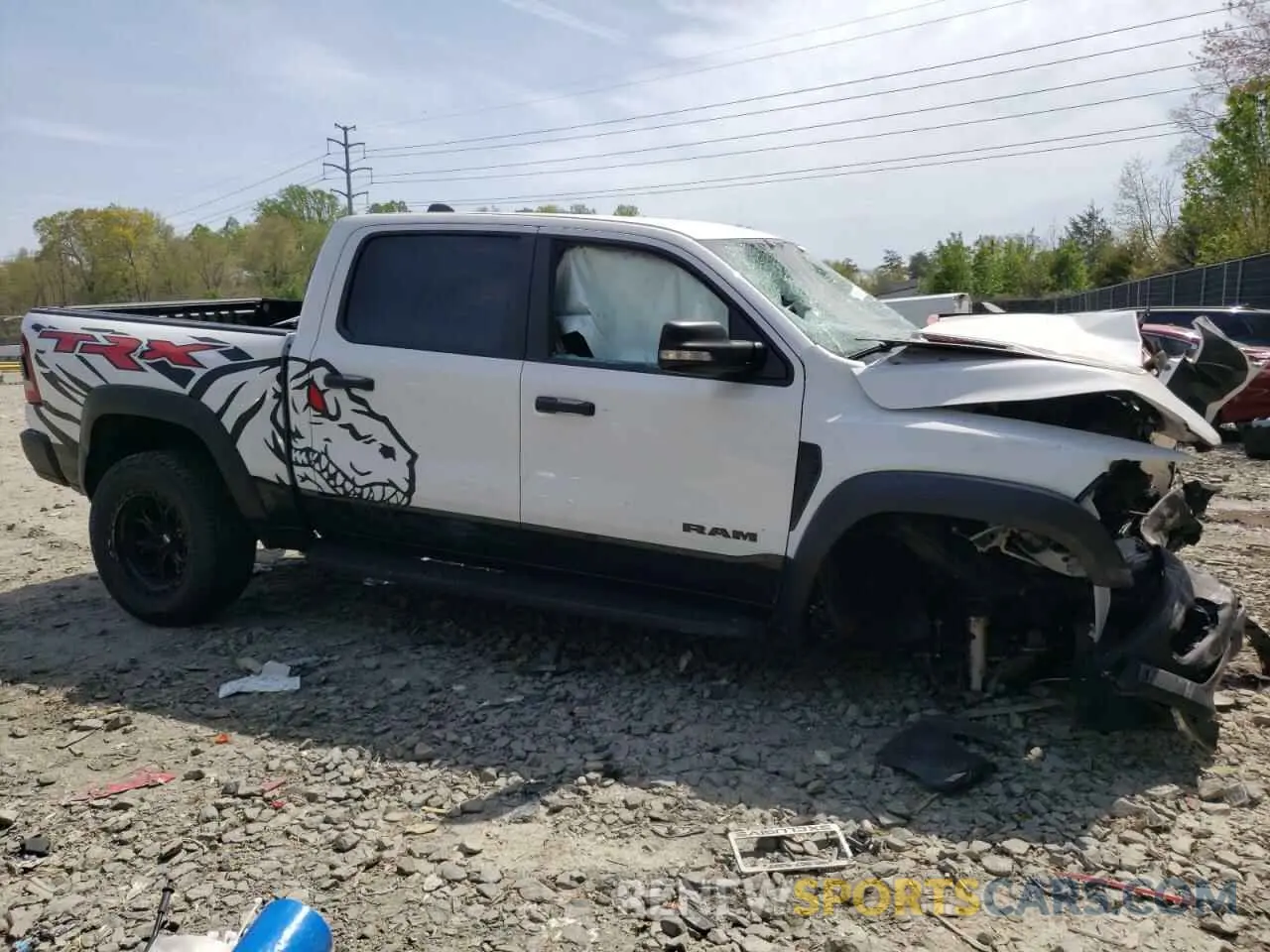 4 fotografías del automóvil dañado 1C6SRFU92MN718496 RAM 1500 2021