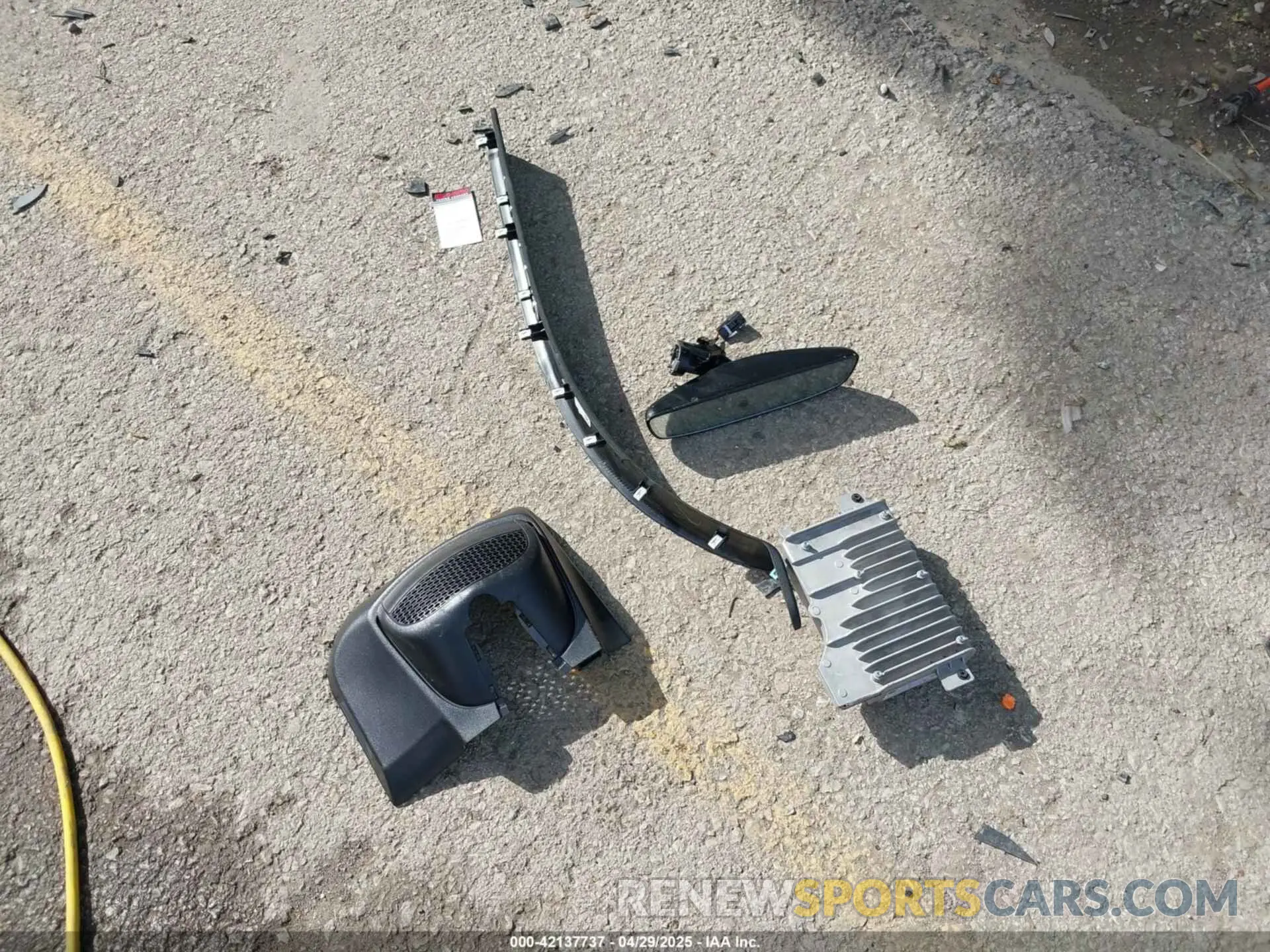 12 fotografías del automóvil dañado 1C6SRFU94MN812802 RAM 1500 2021