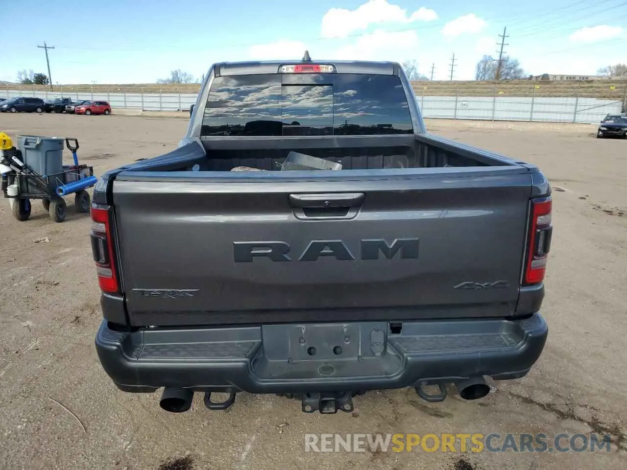 6 fotografías del automóvil dañado 1C6SRFU98MN741605 RAM 1500 2021