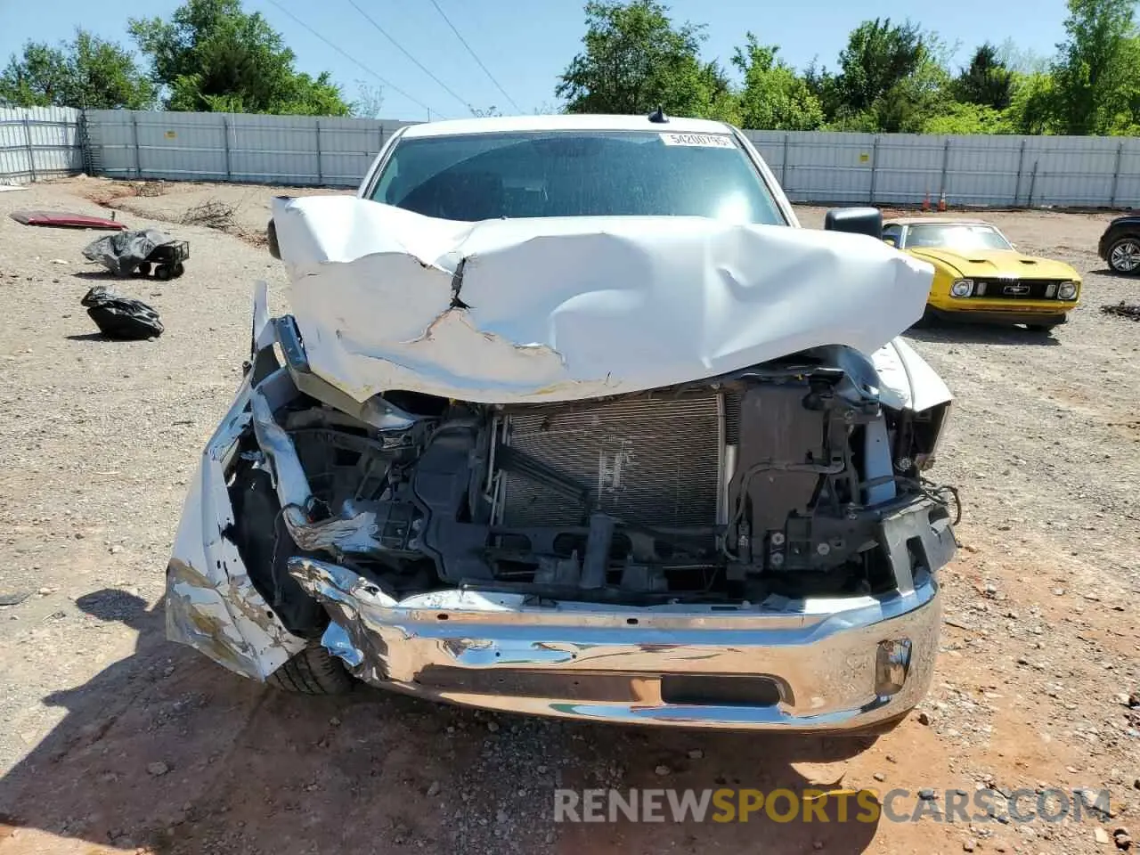 5 fotografías del automóvil dañado 3C6RR6KT0MG713948 RAM 1500 2021
