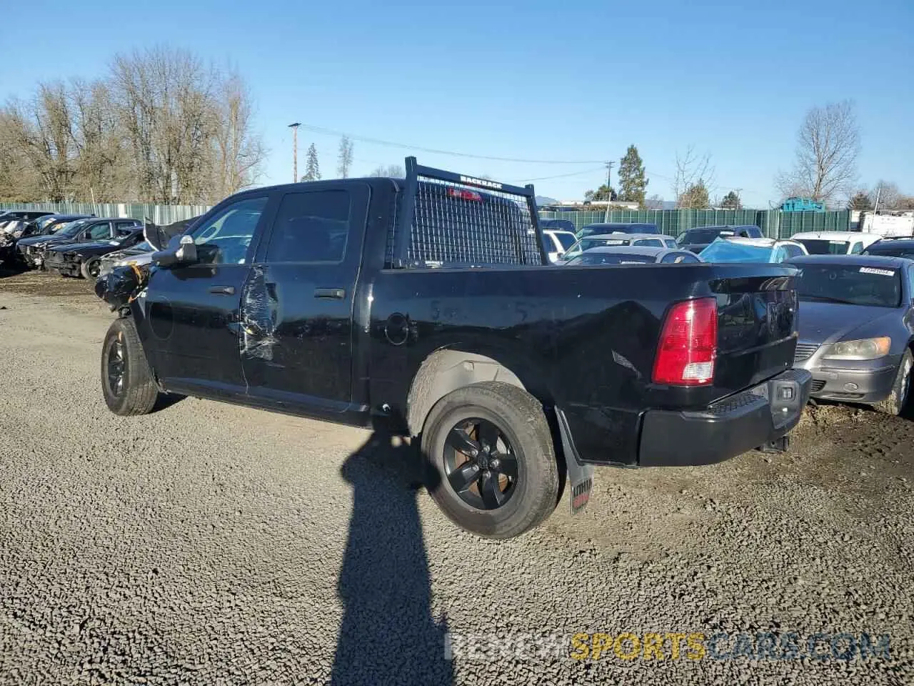 2 fotografías del automóvil dañado 3C6RR7KG2MG706167 RAM 1500 2021