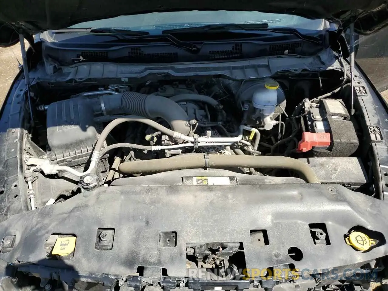 11 fotografías del automóvil dañado 3C6RR7KT4MG693581 RAM 1500 2021