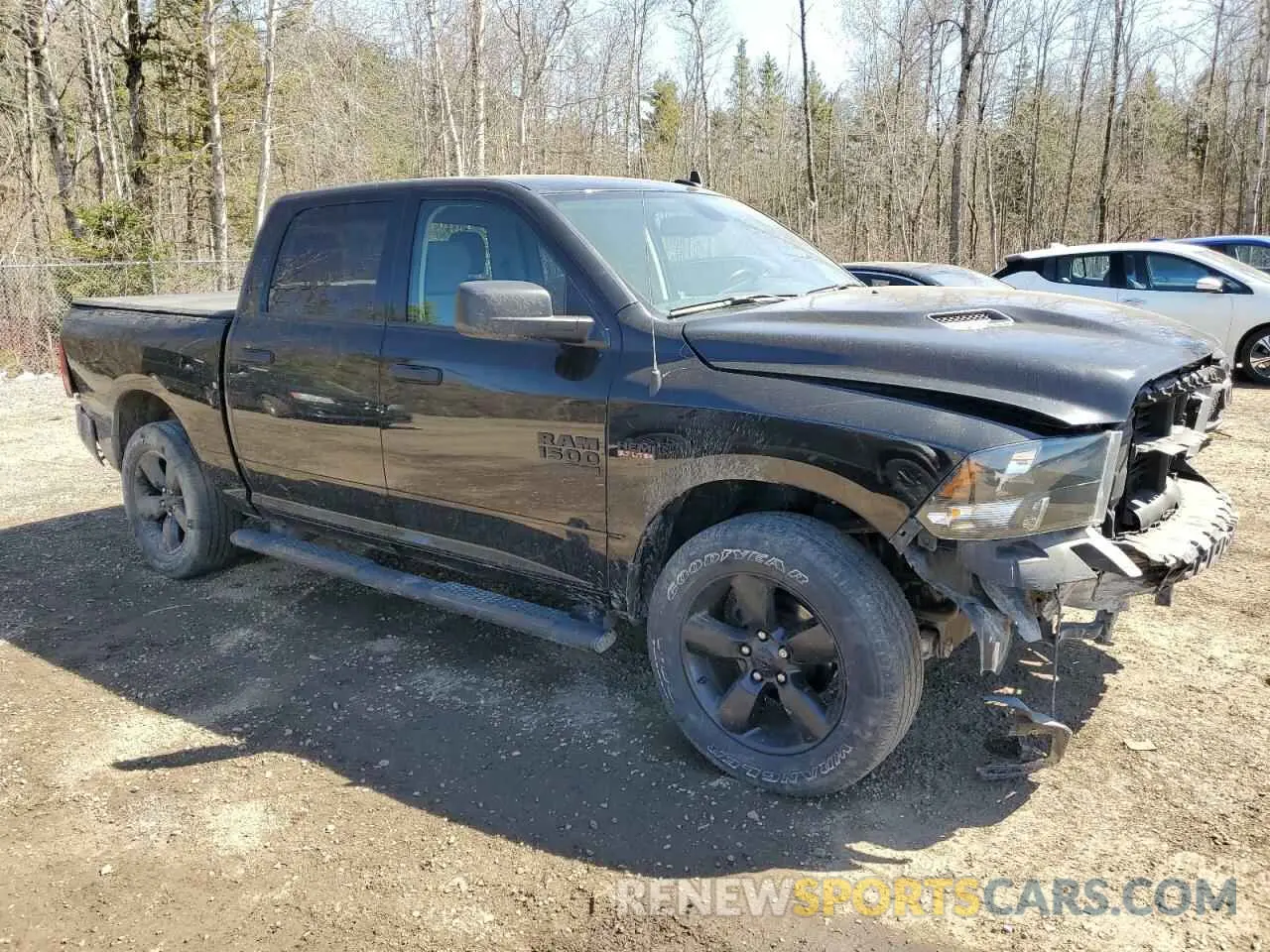 4 fotografías del automóvil dañado 3C6RR7KT4MG693581 RAM 1500 2021