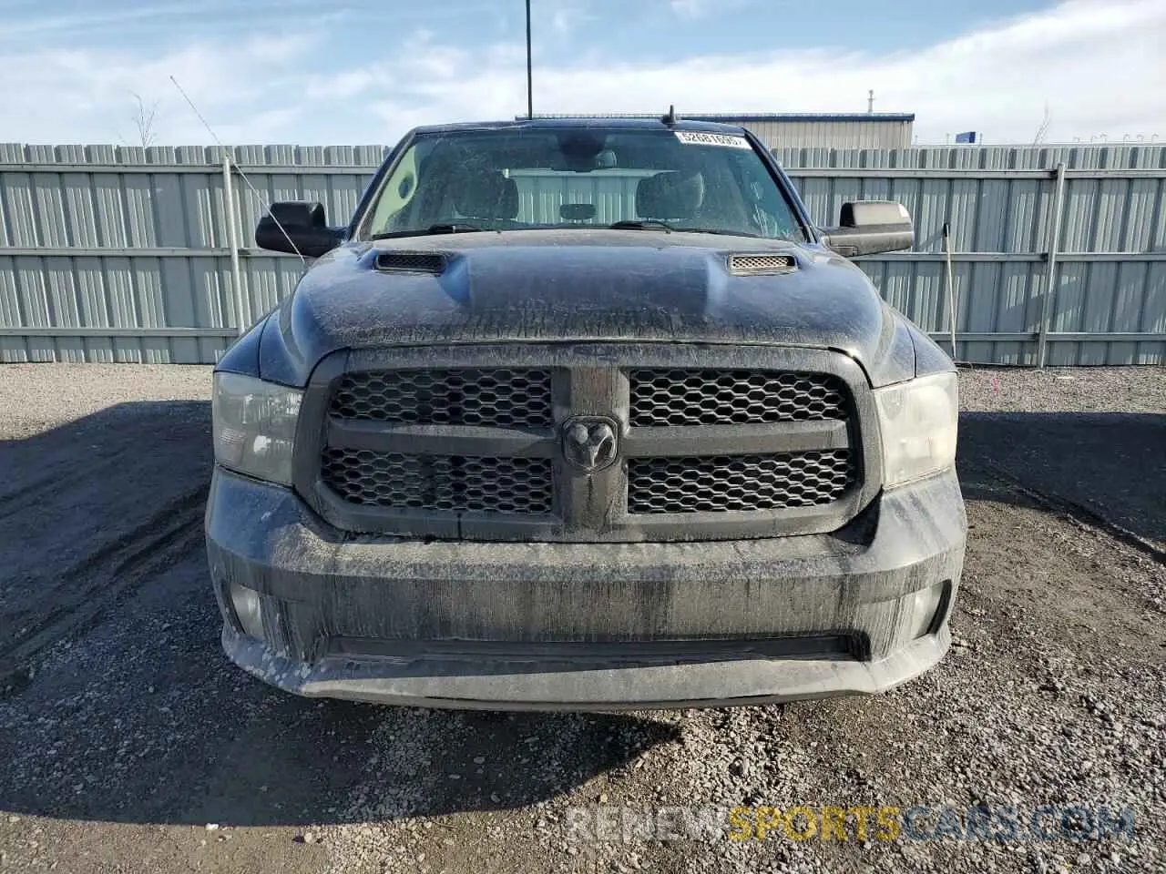 5 fotografías del automóvil dañado 3C6RR7KT8MG521263 RAM 1500 2021
