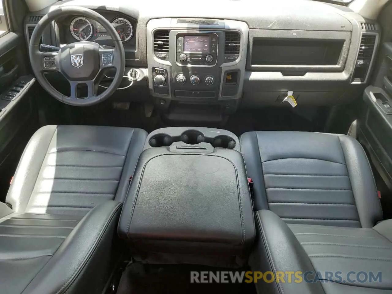 8 fotografías del automóvil dañado 1C6RR6FG7NS161596 RAM 1500 2022