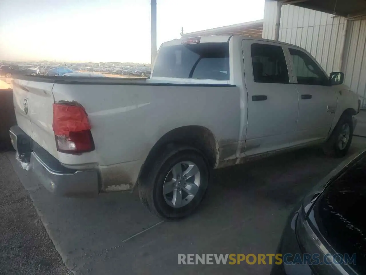 3 fotografías del automóvil dañado 1C6RR6LG4NS203002 RAM 1500 2022