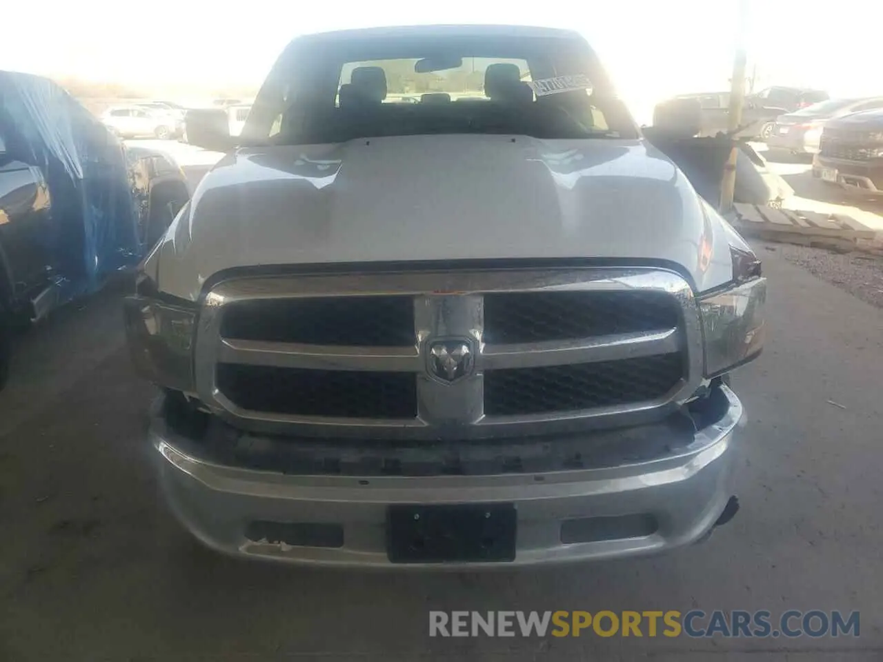 5 fotografías del automóvil dañado 1C6RR6LG4NS203002 RAM 1500 2022
