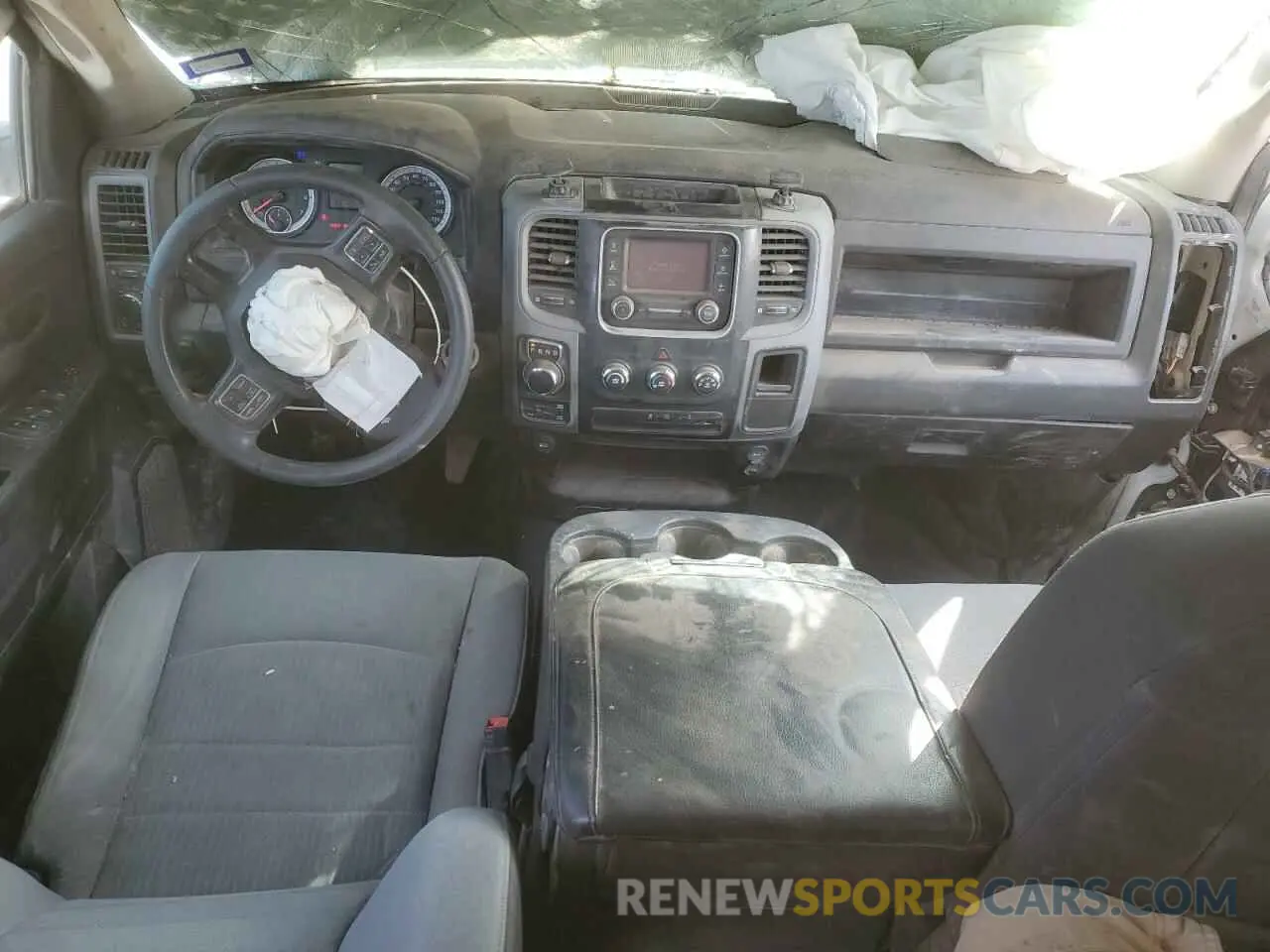 8 fotografías del automóvil dañado 1C6RR7FG0NS230358 RAM 1500 2022
