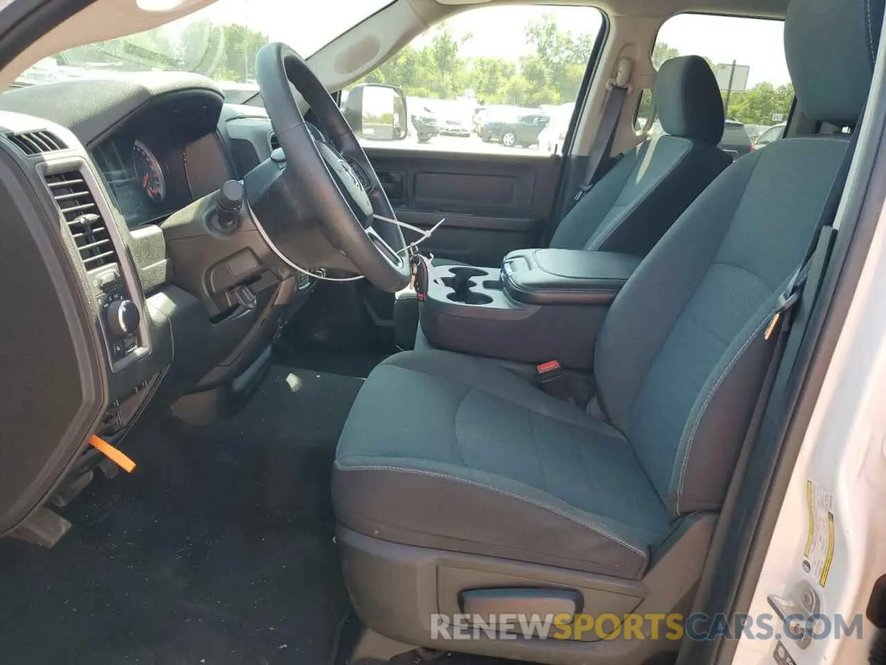 7 fotografías del automóvil dañado 1C6RR7FT2NS200226 RAM 1500 2022